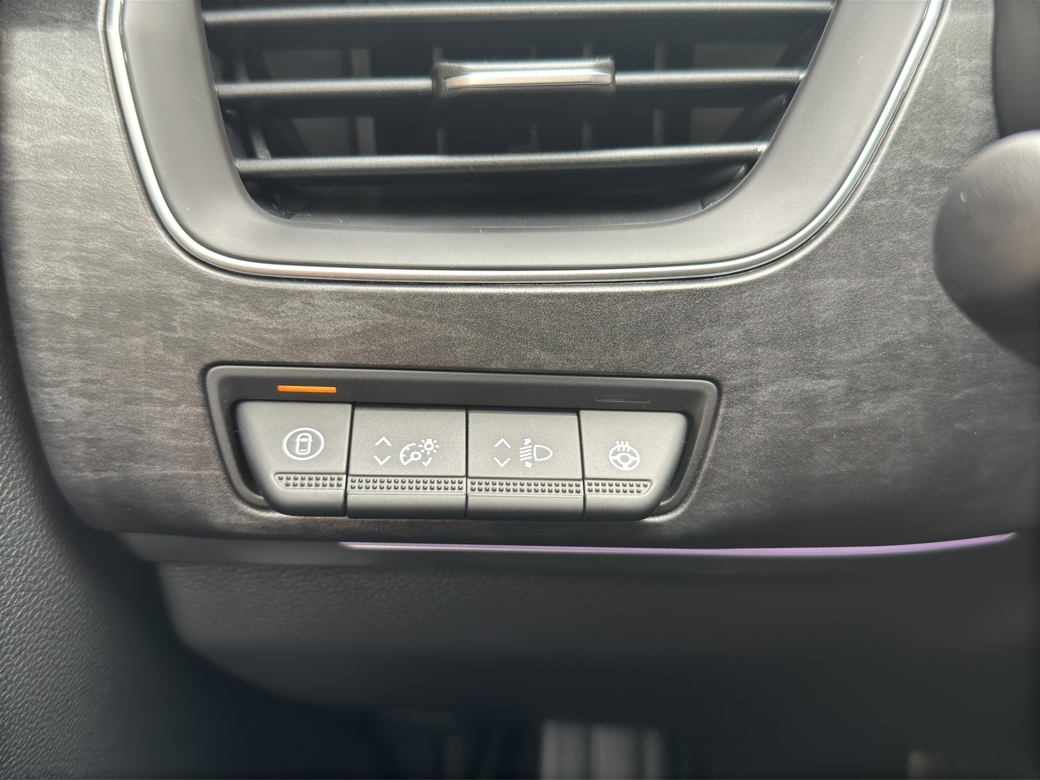 listing desktop thumbnail image 22