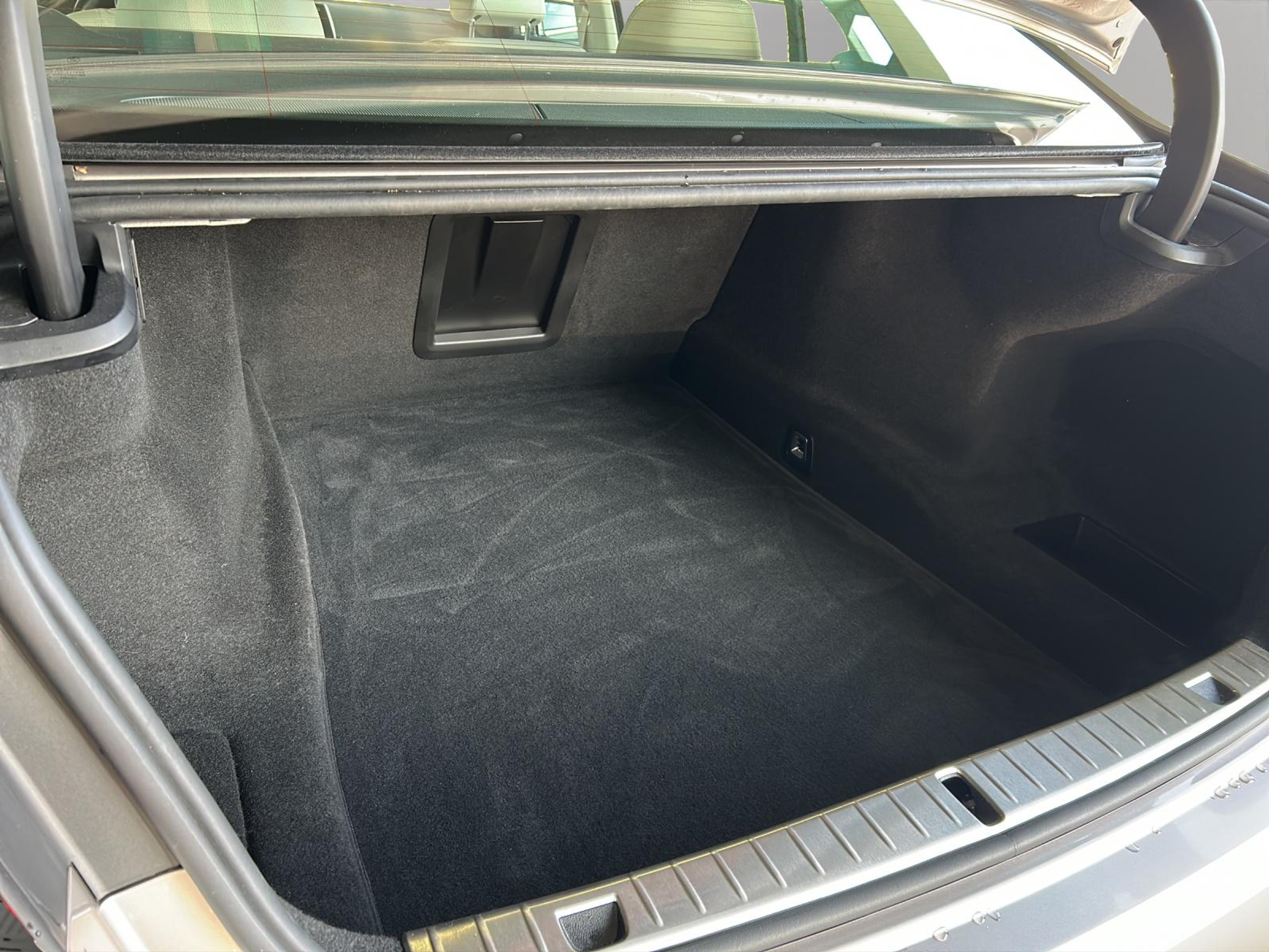 listing desktop thumbnail image 20