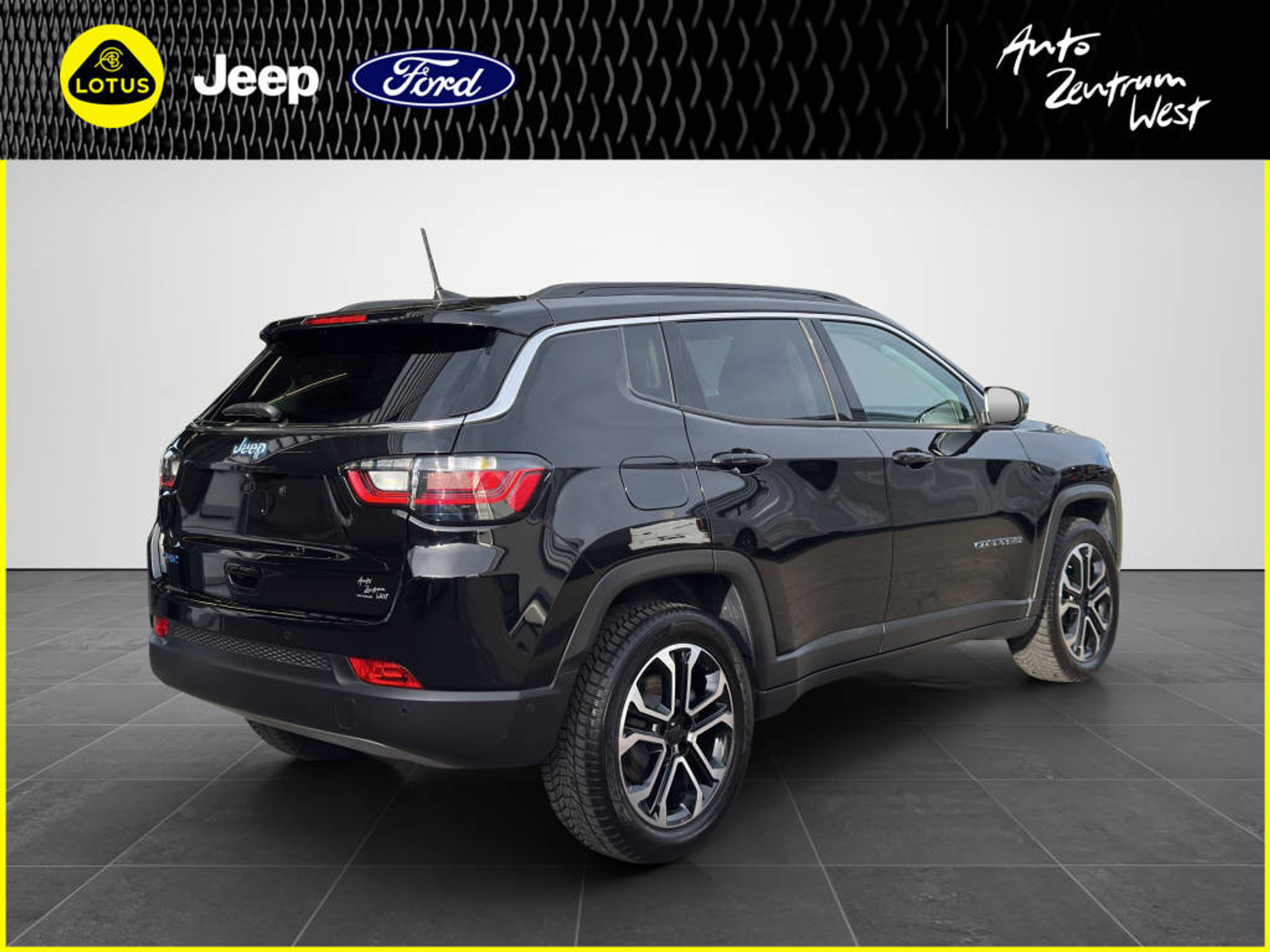 listing desktop thumbnail image 4