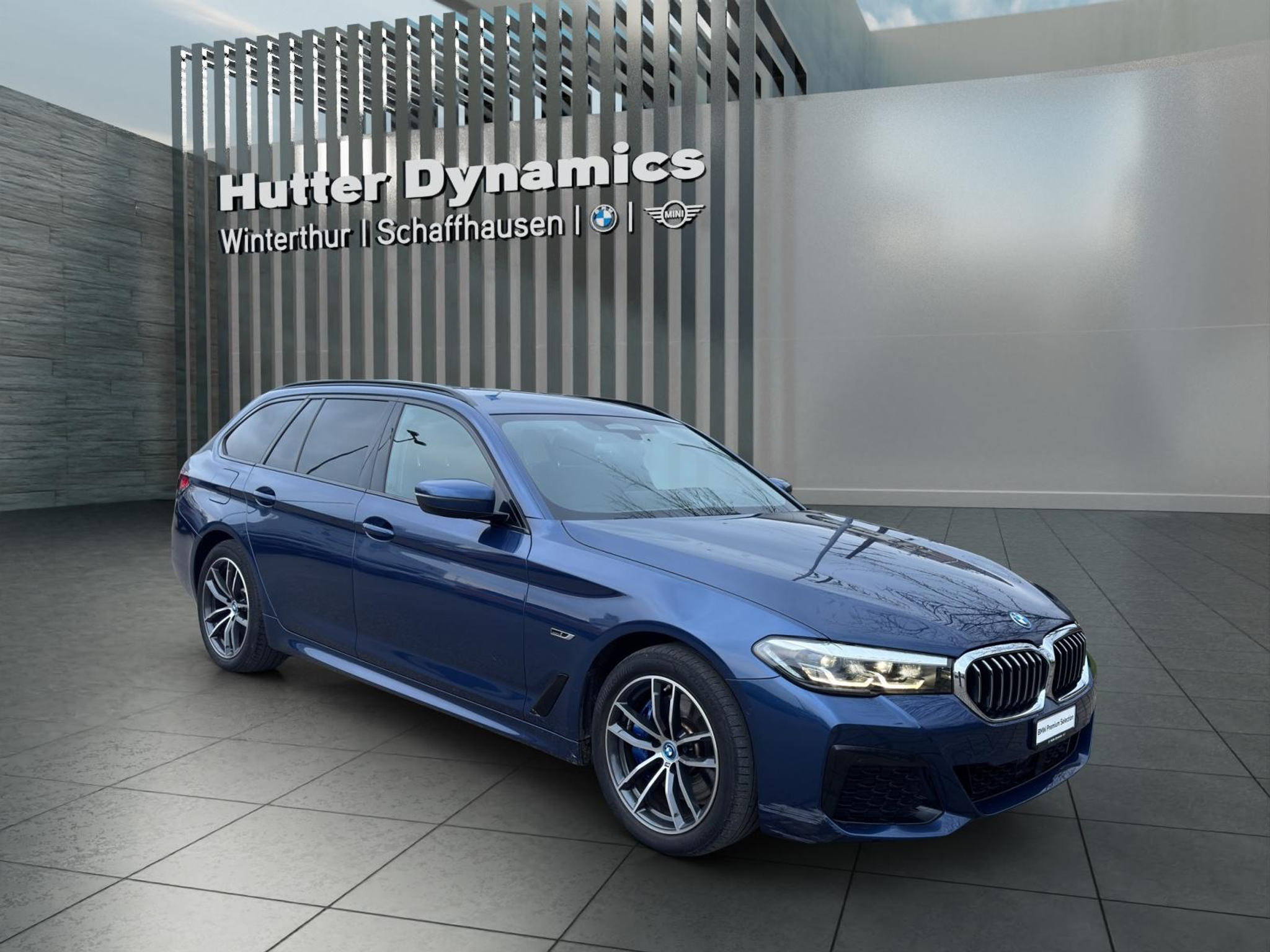 listing desktop thumbnail image 3