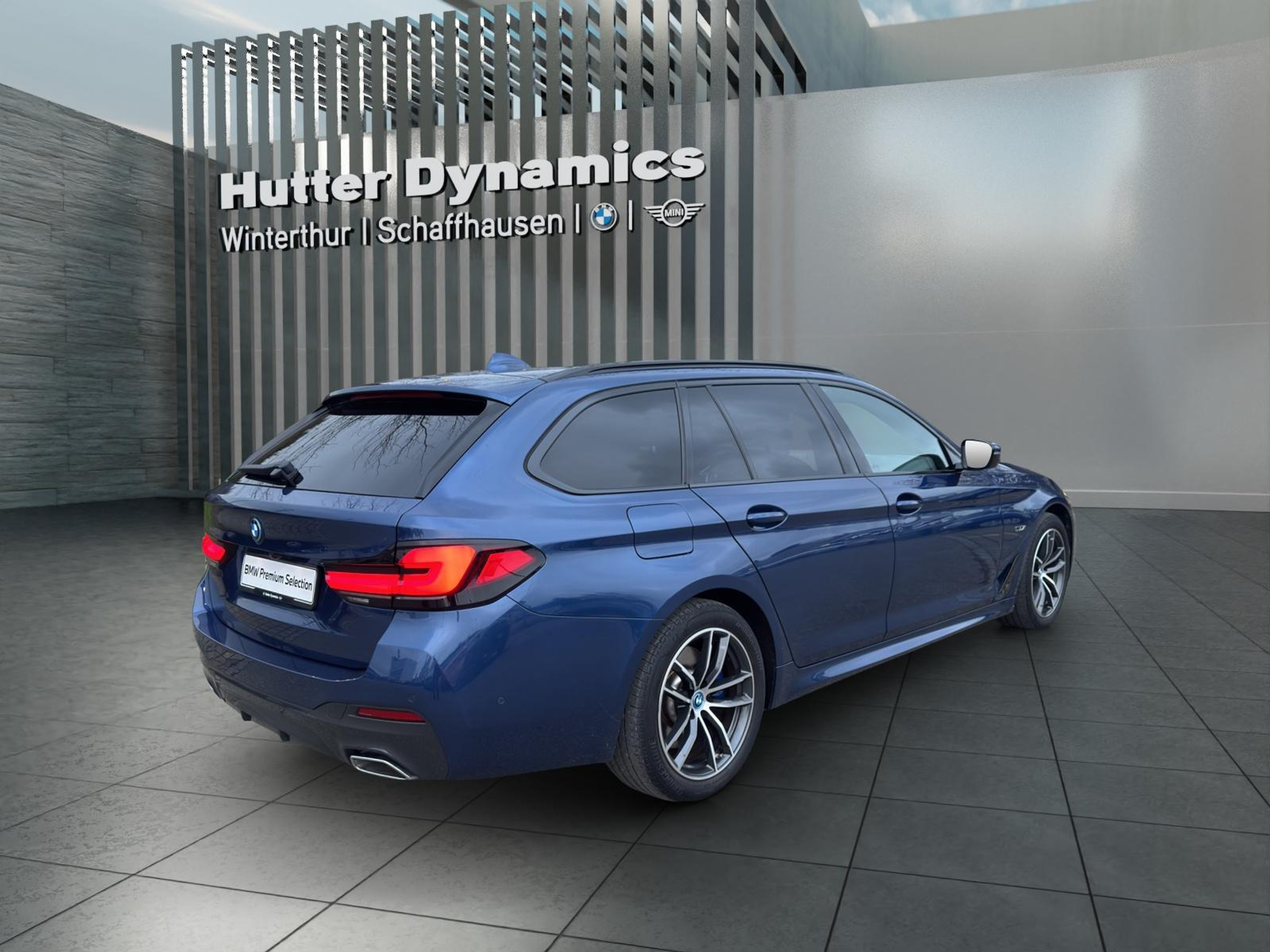 listing desktop thumbnail image 4