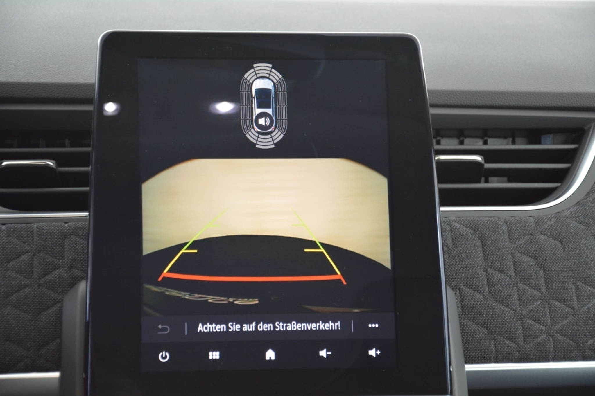 listing desktop thumbnail image 15