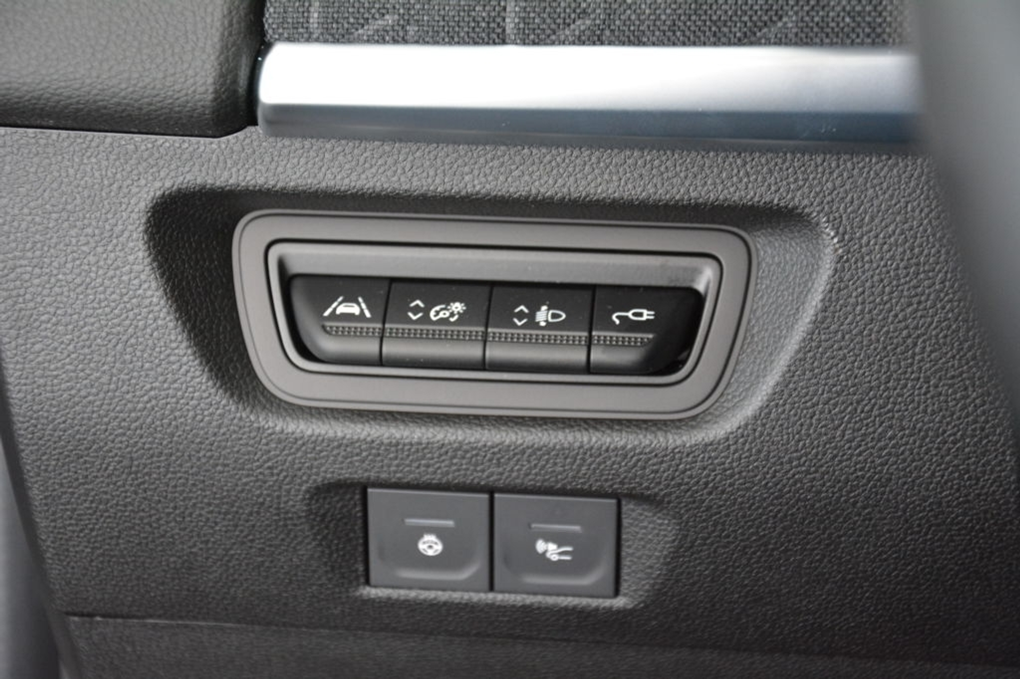 listing desktop thumbnail image 20