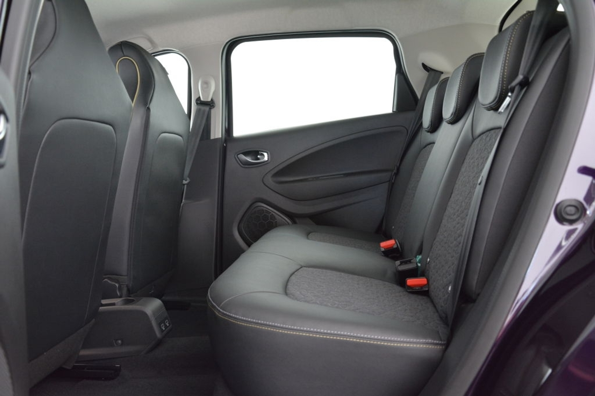 listing desktop thumbnail image 13