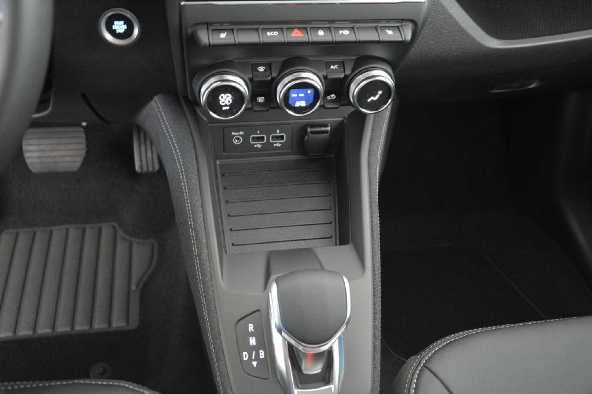 listing desktop thumbnail image 21