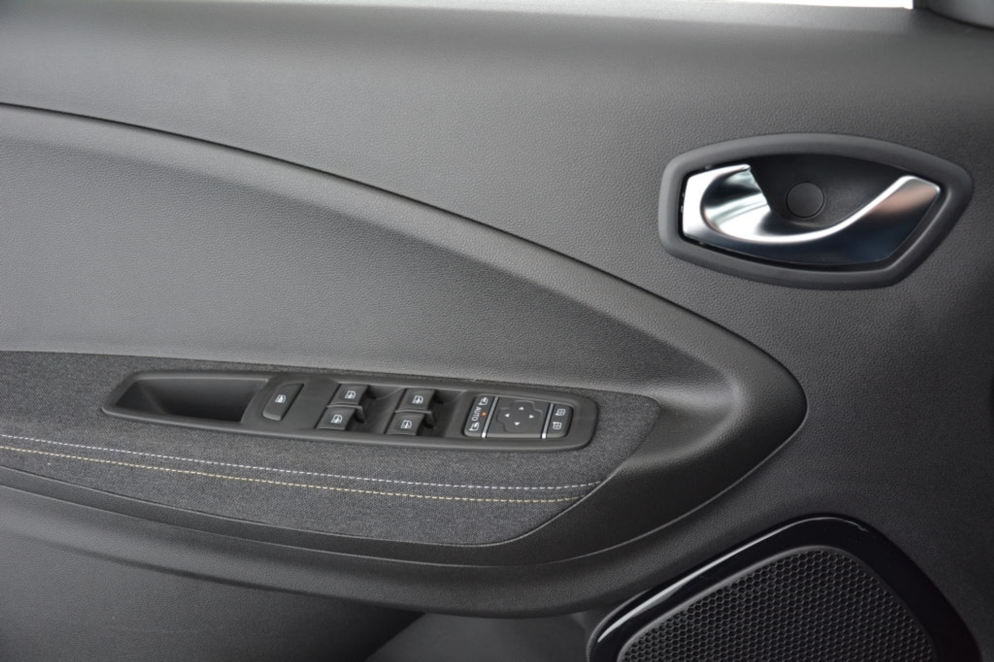 listing desktop thumbnail image 22