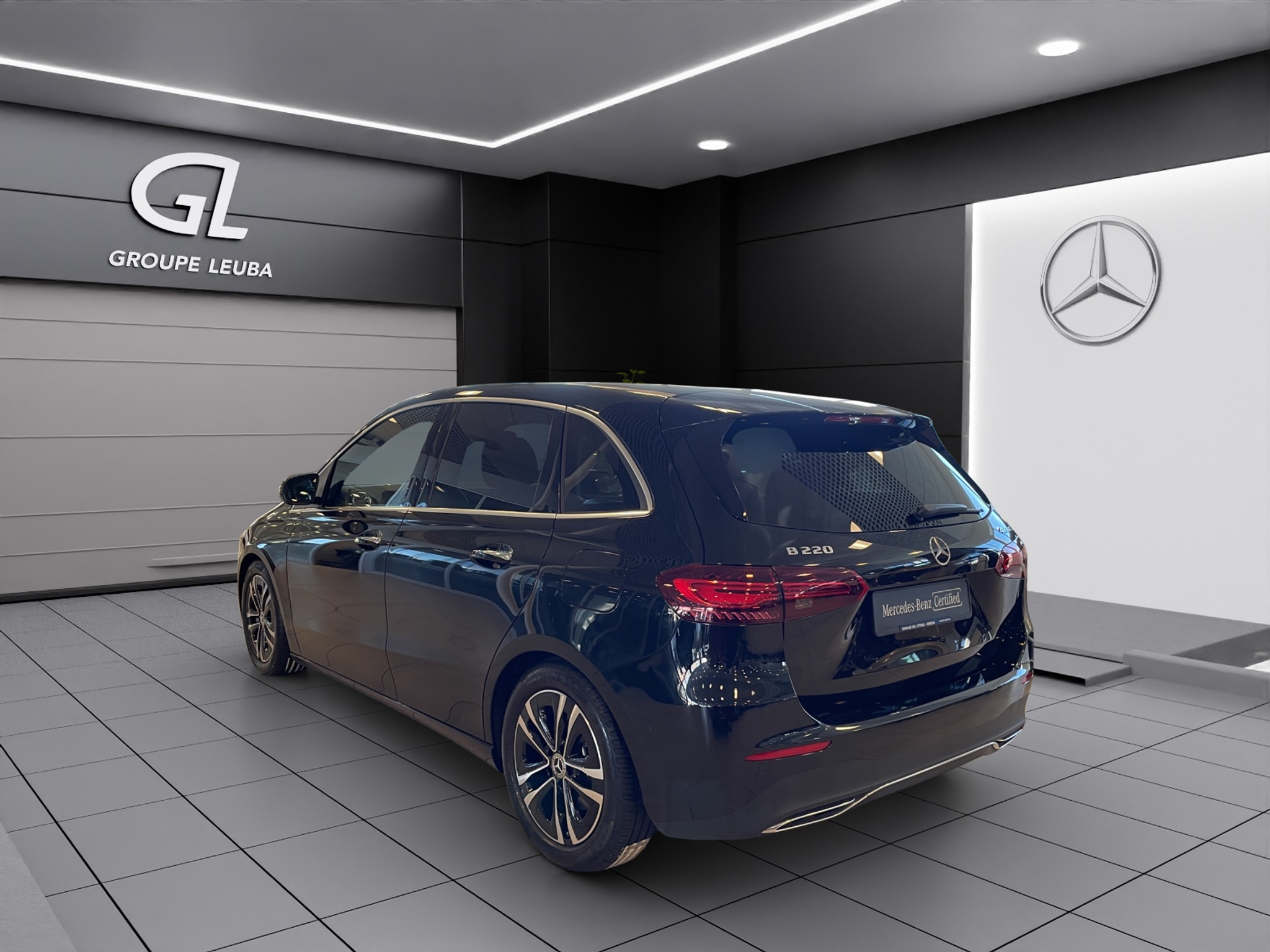 listing desktop thumbnail image 4