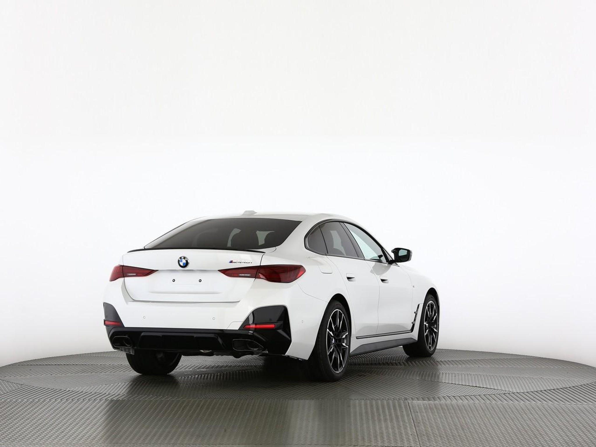 listing desktop thumbnail image 6