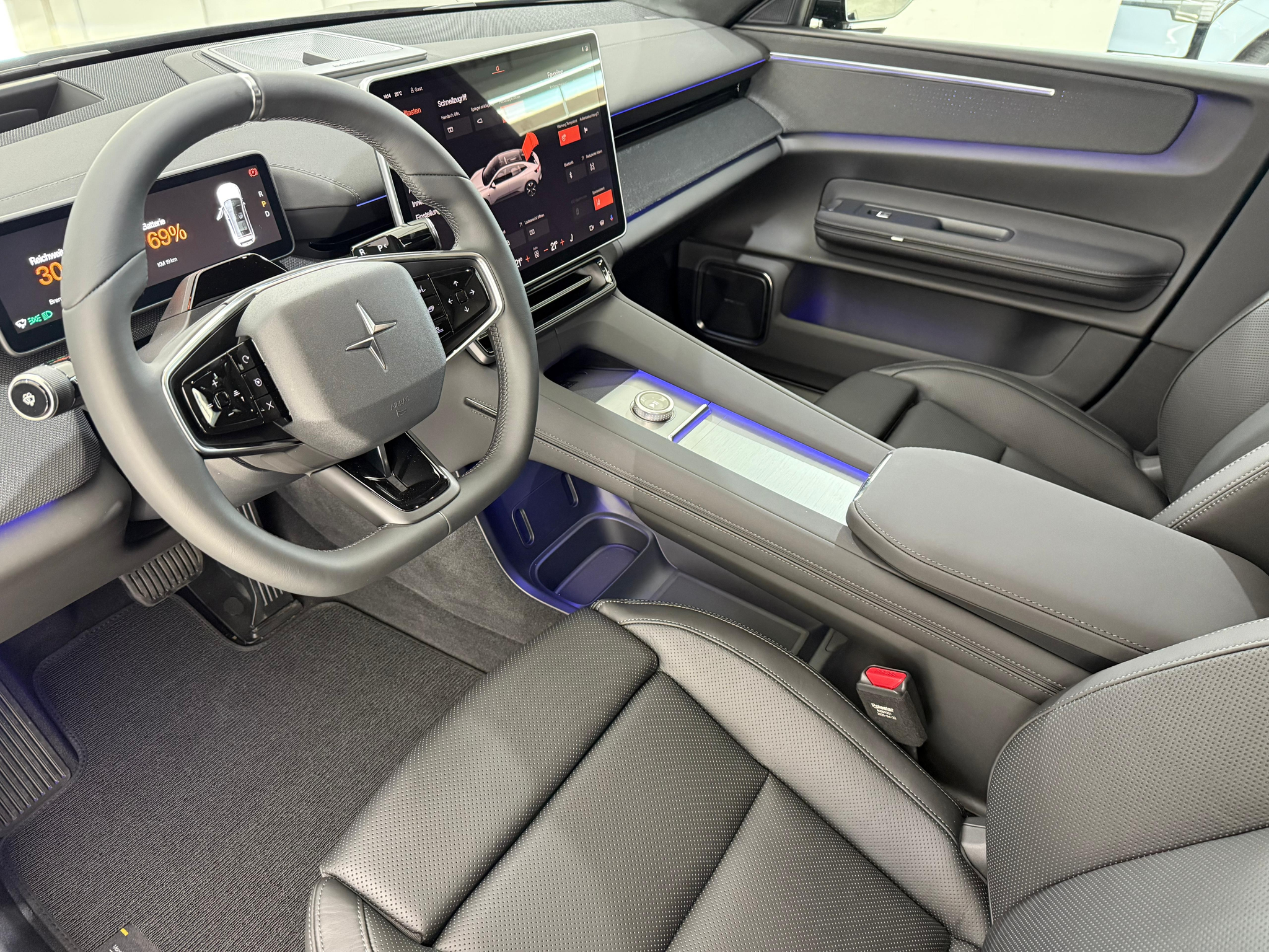 listing desktop thumbnail image 3