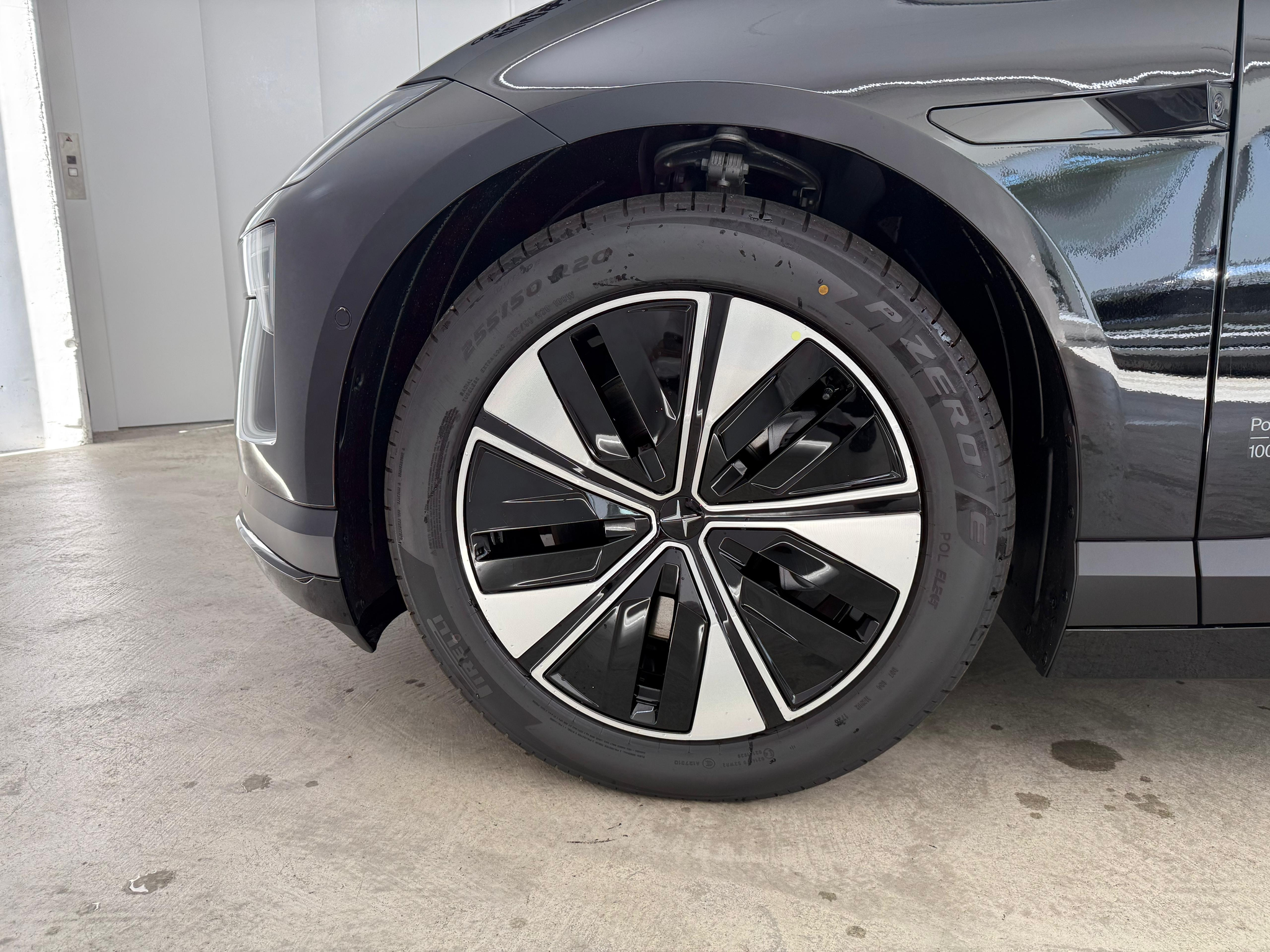 listing desktop thumbnail image 7