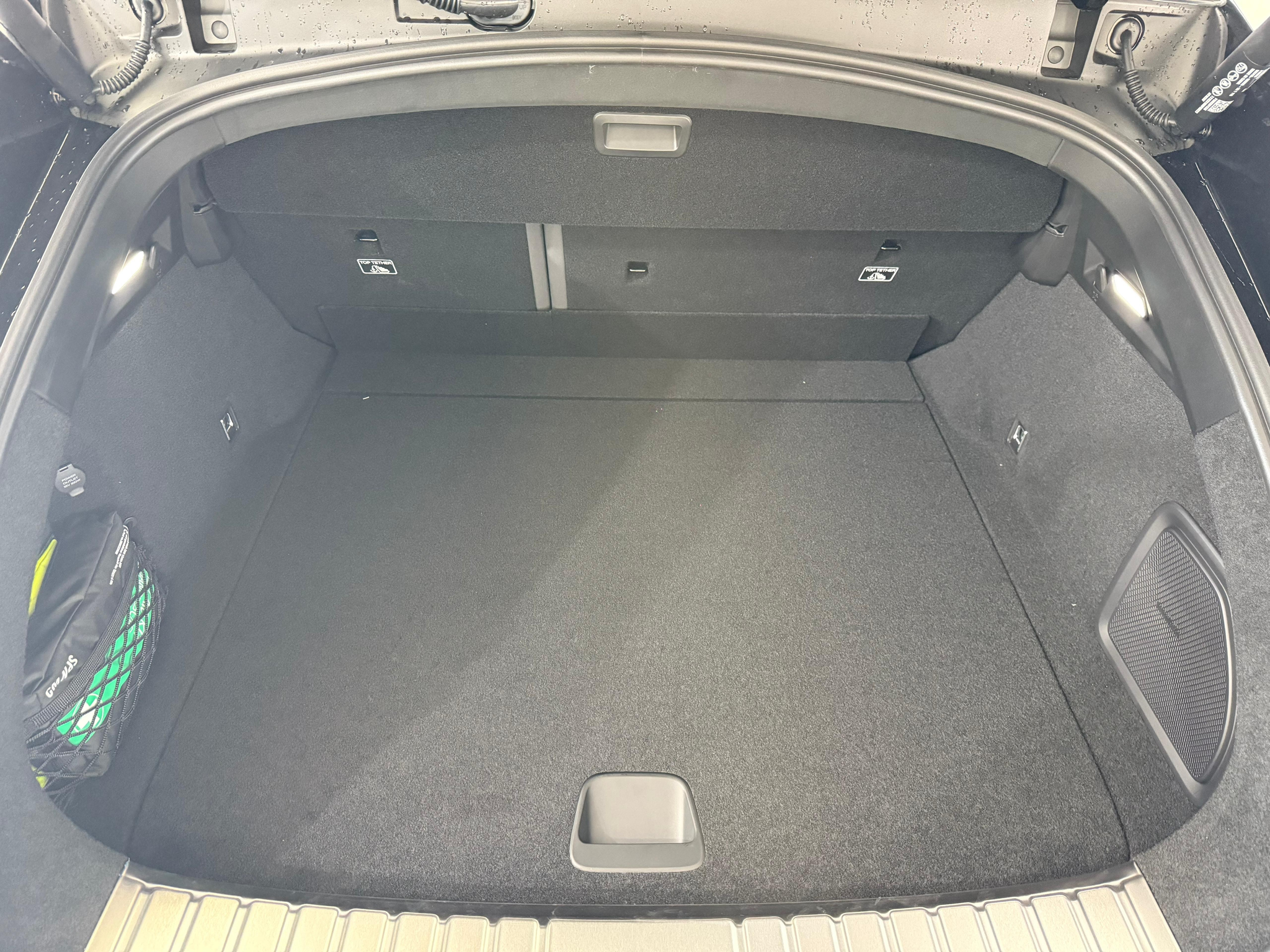 listing desktop thumbnail image 6