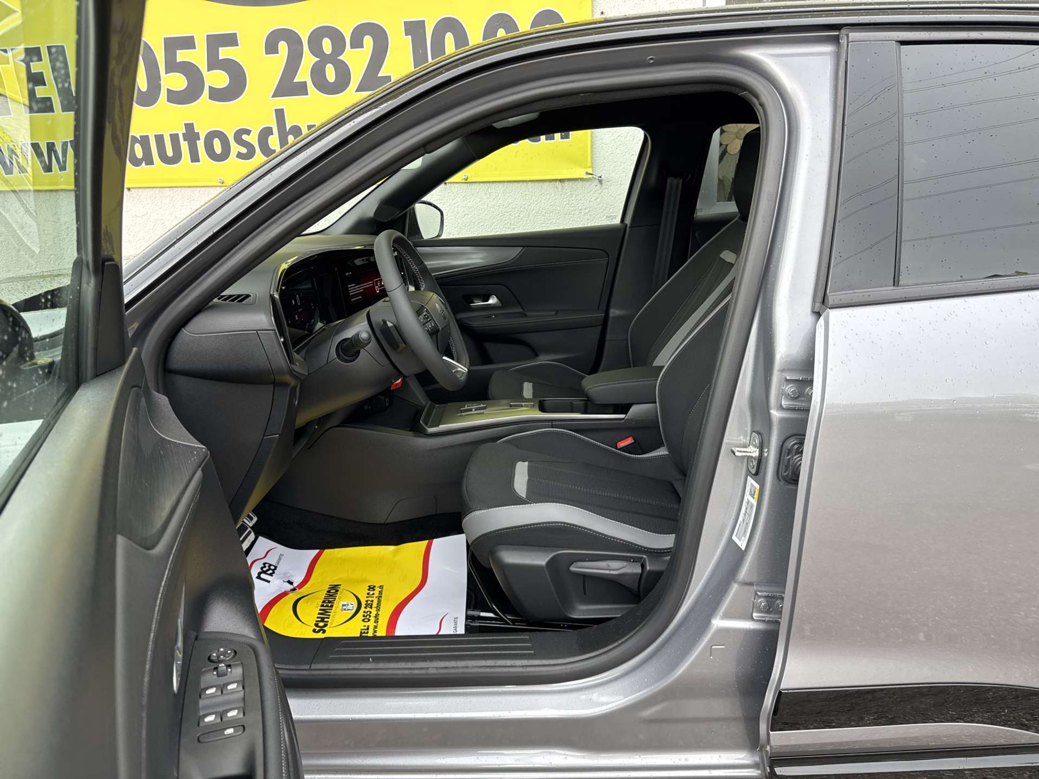 listing desktop thumbnail image 6