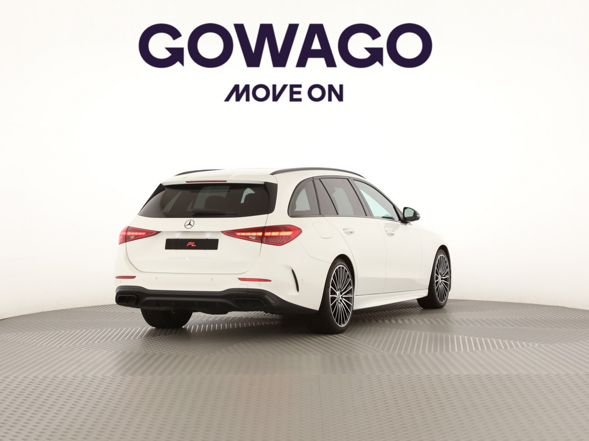 listing desktop thumbnail image 1