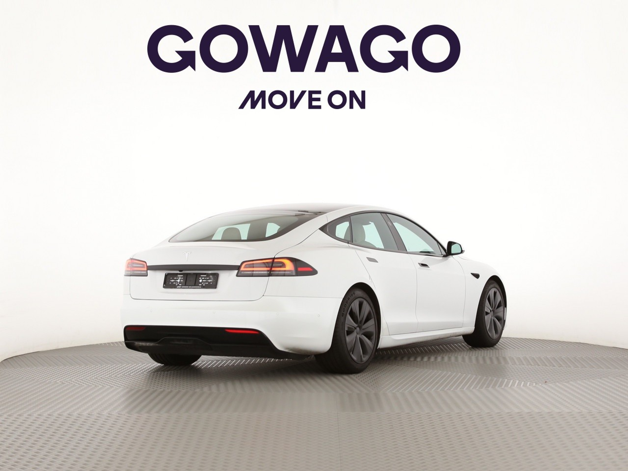 listing desktop thumbnail image 1