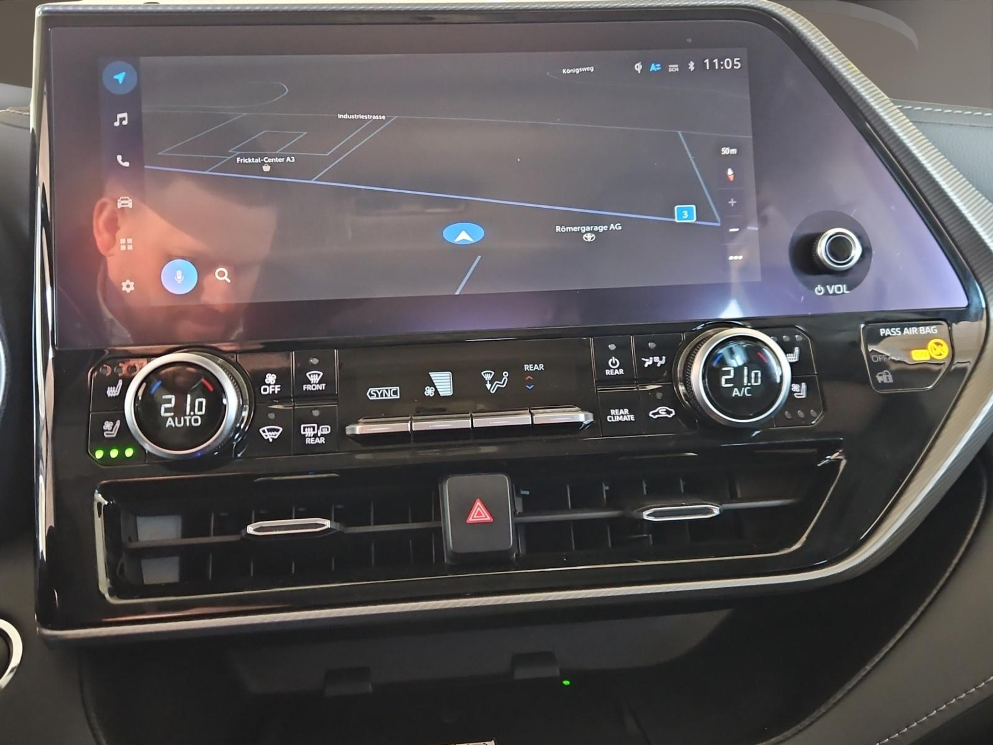 listing desktop thumbnail image 15