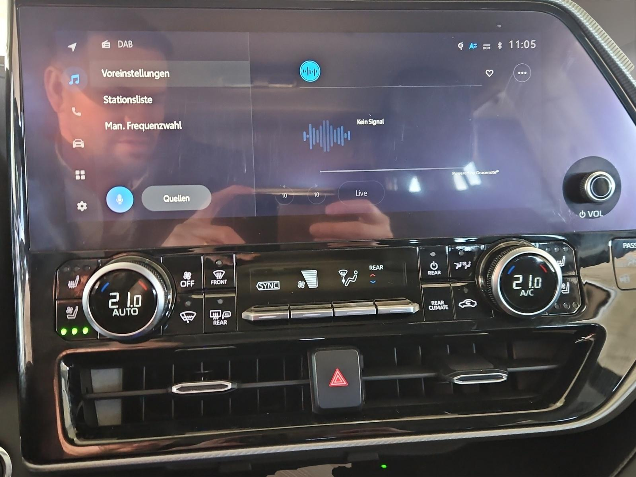 listing desktop thumbnail image 16