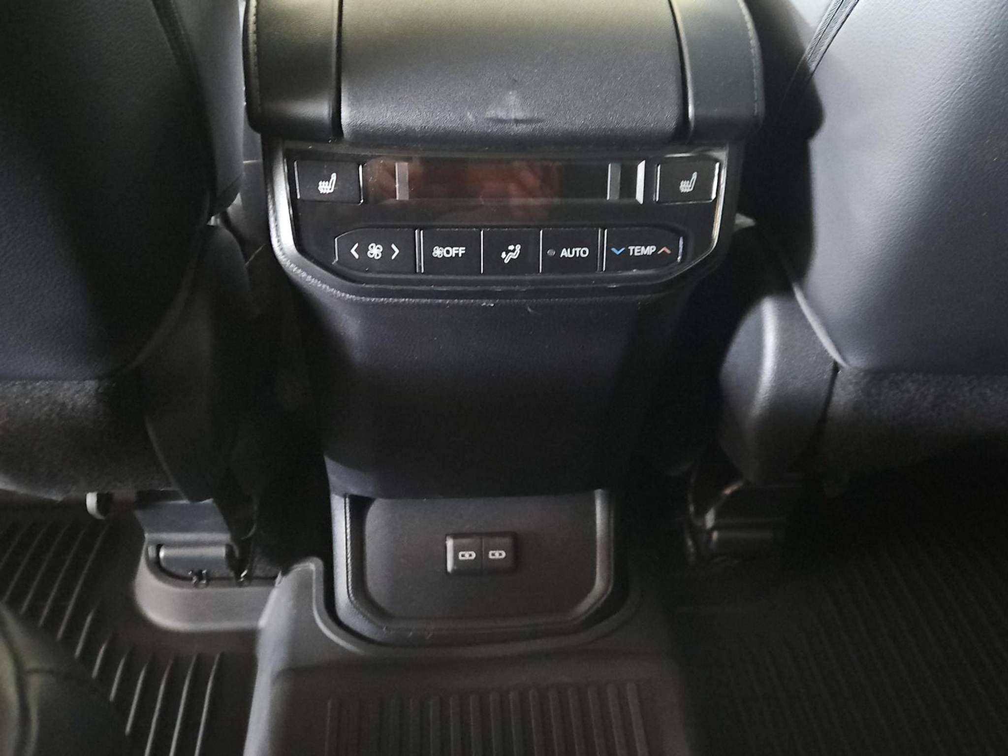 listing desktop thumbnail image 20