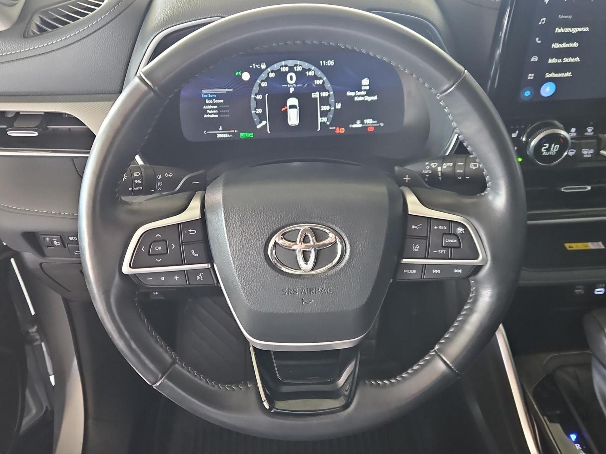 listing desktop thumbnail image 11