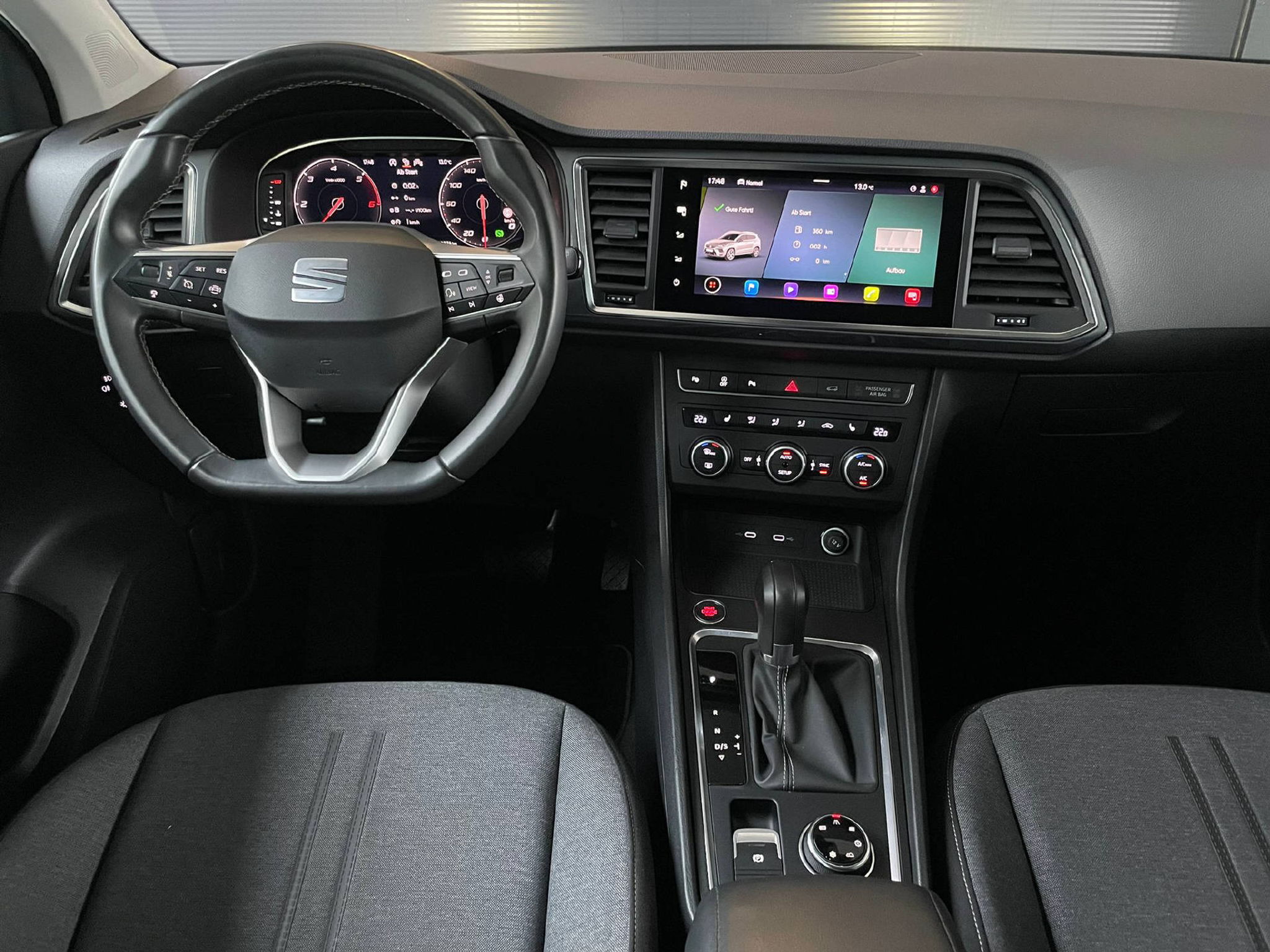 listing desktop thumbnail image 6