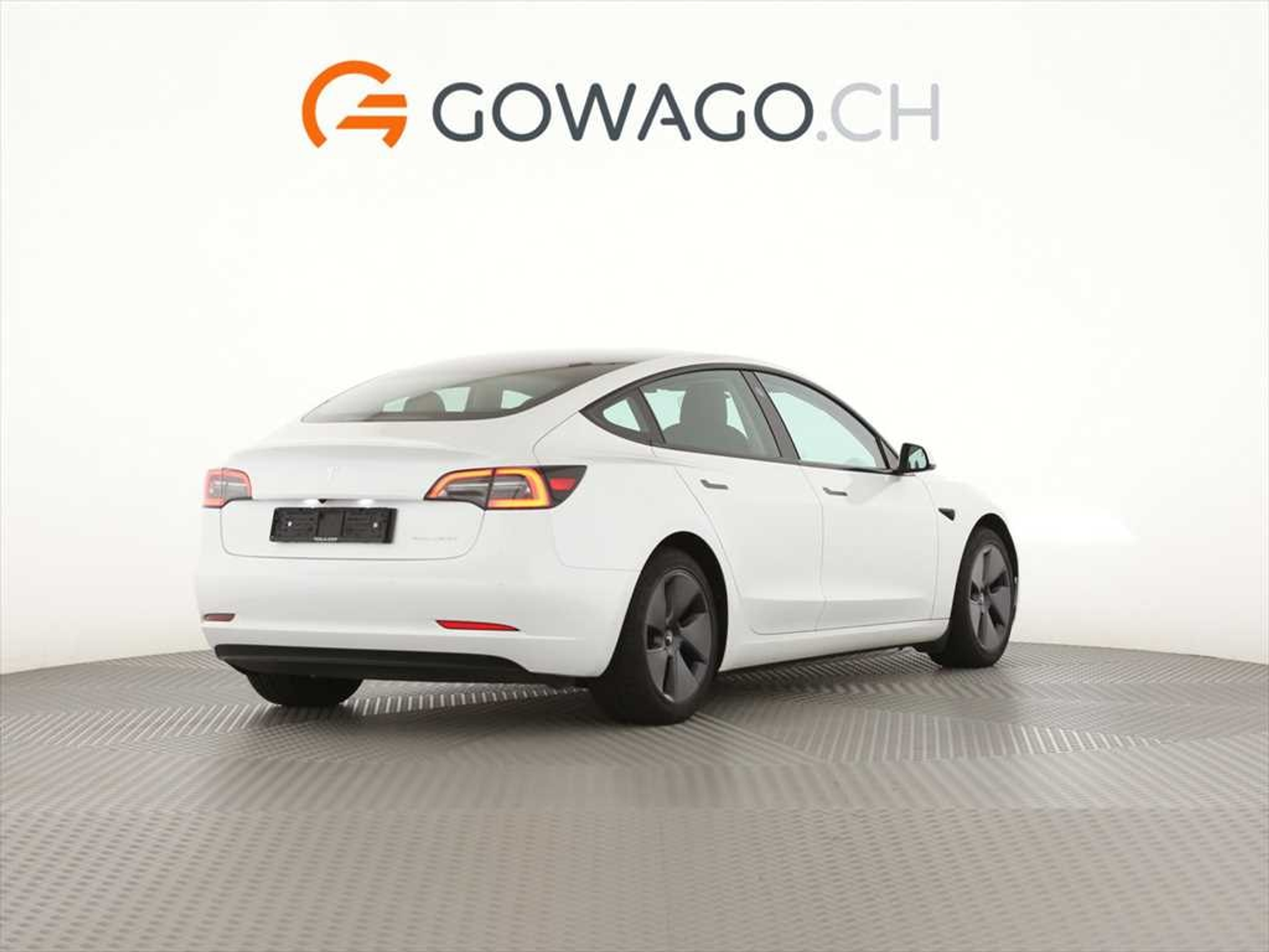 car-image-1