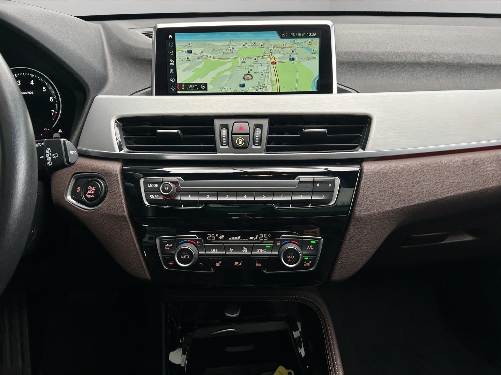 listing desktop thumbnail image 11