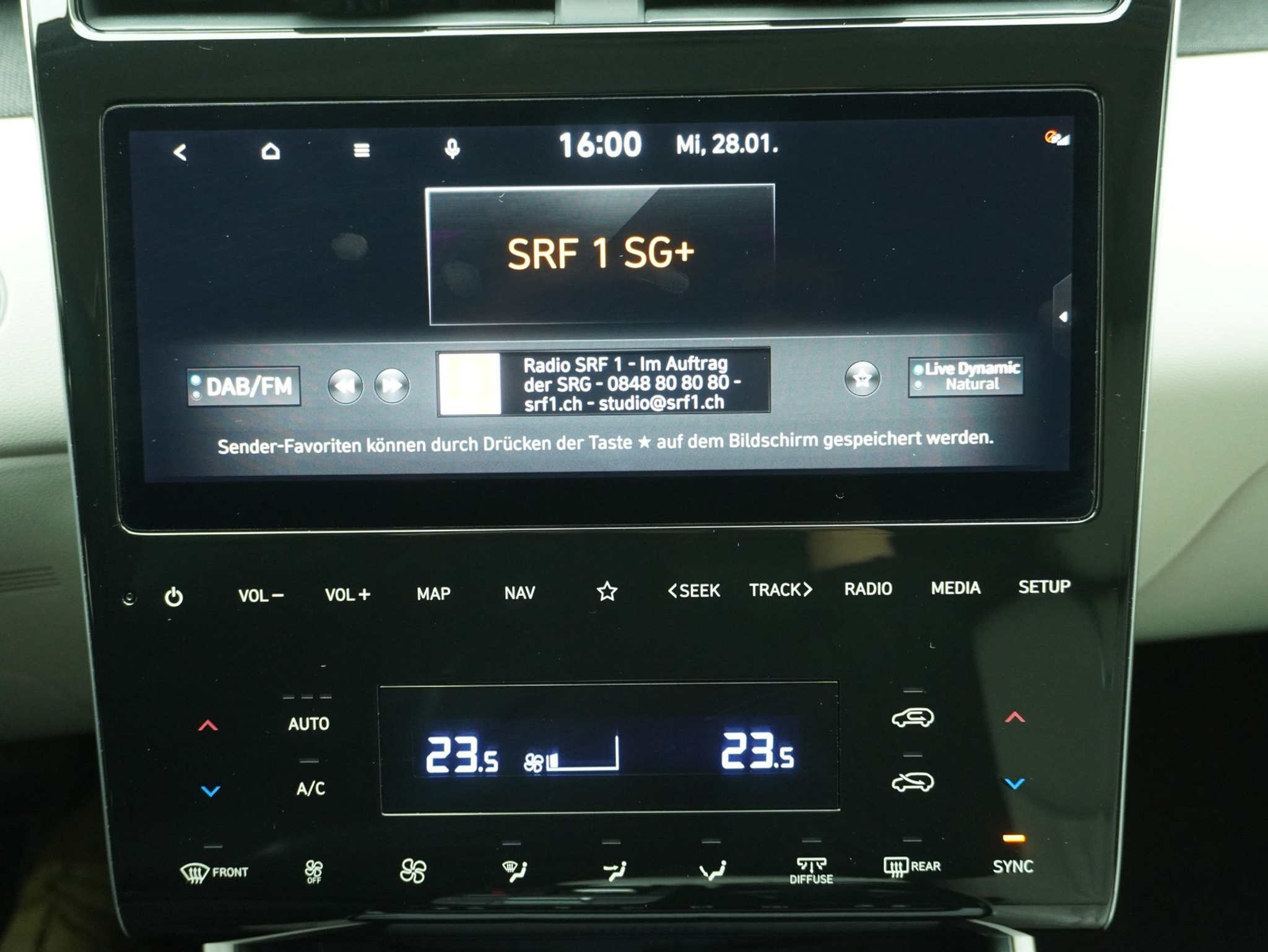 listing desktop thumbnail image 19