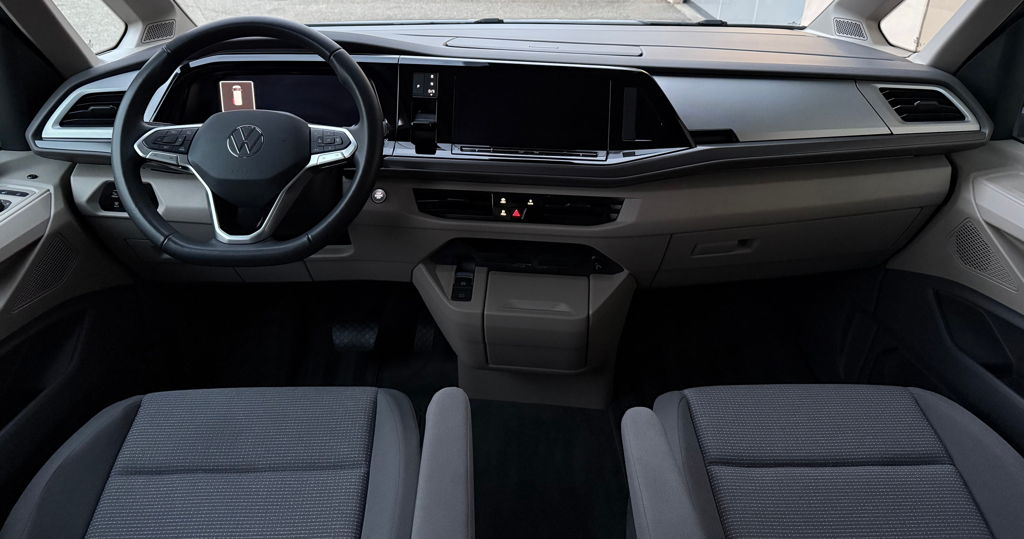 listing desktop thumbnail image 13