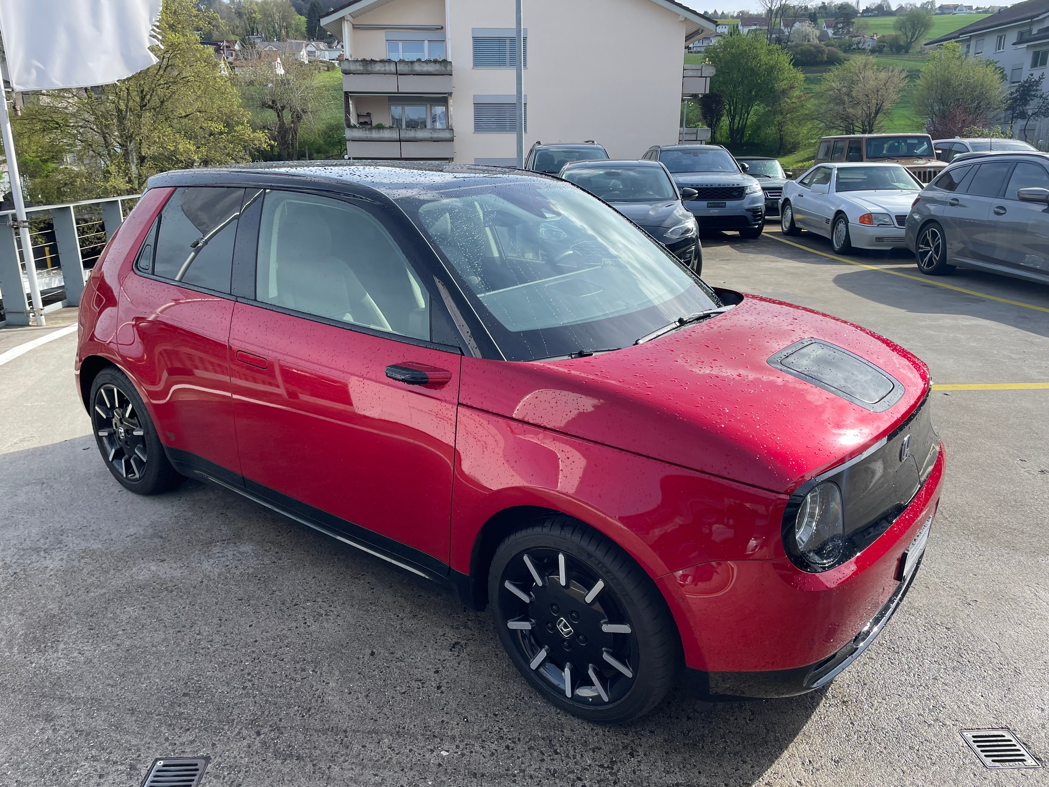 listing desktop thumbnail image 8