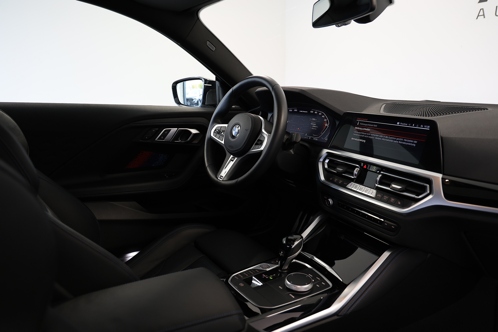 listing desktop thumbnail image 12