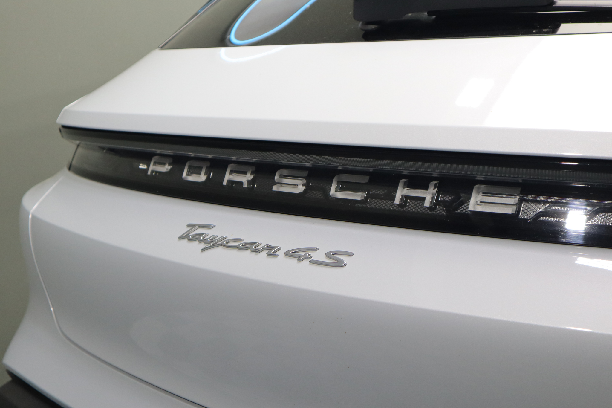 listing desktop thumbnail image 8