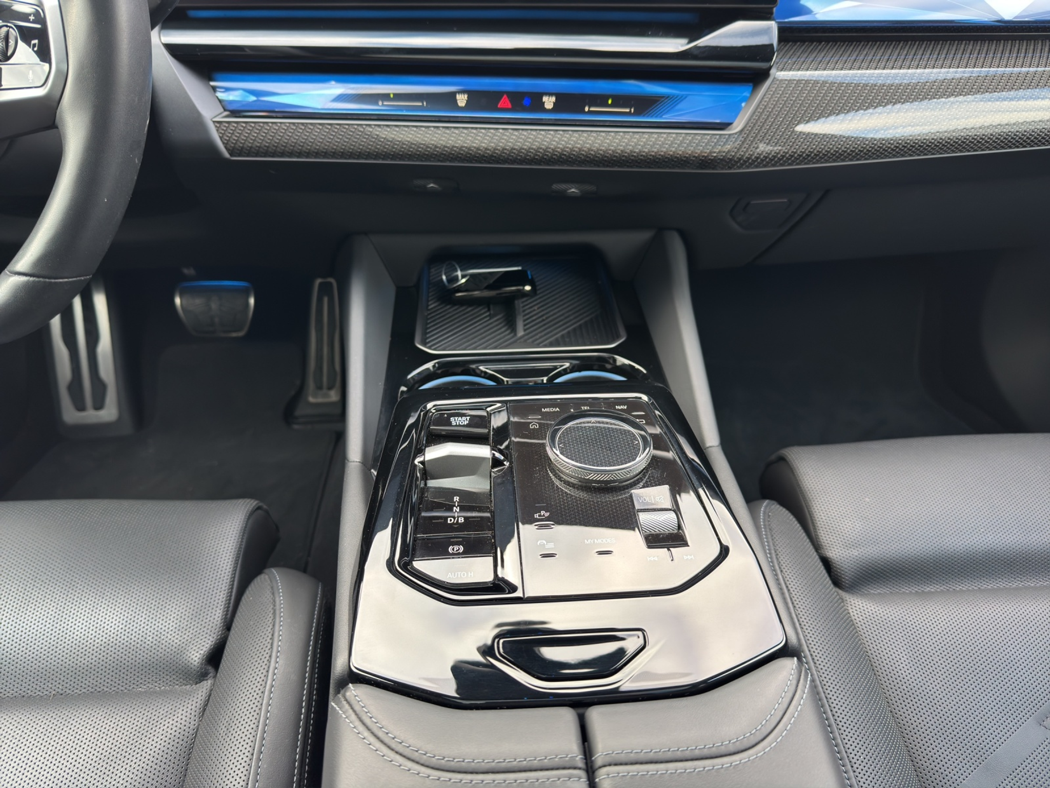 listing desktop thumbnail image 16