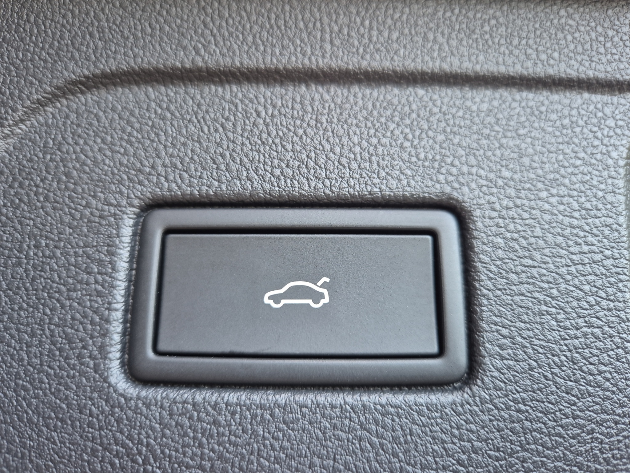 listing desktop thumbnail image 16