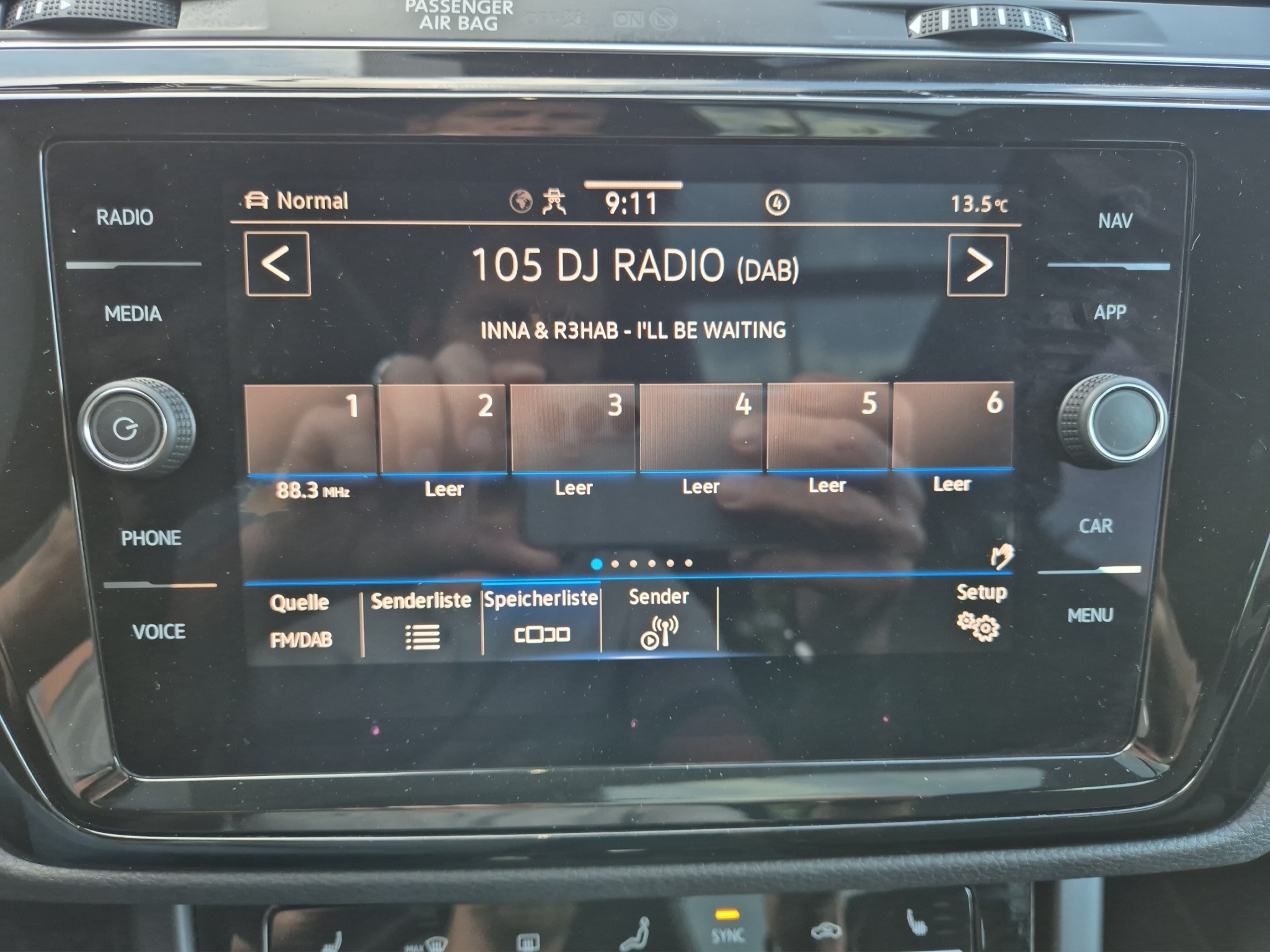 listing desktop thumbnail image 19