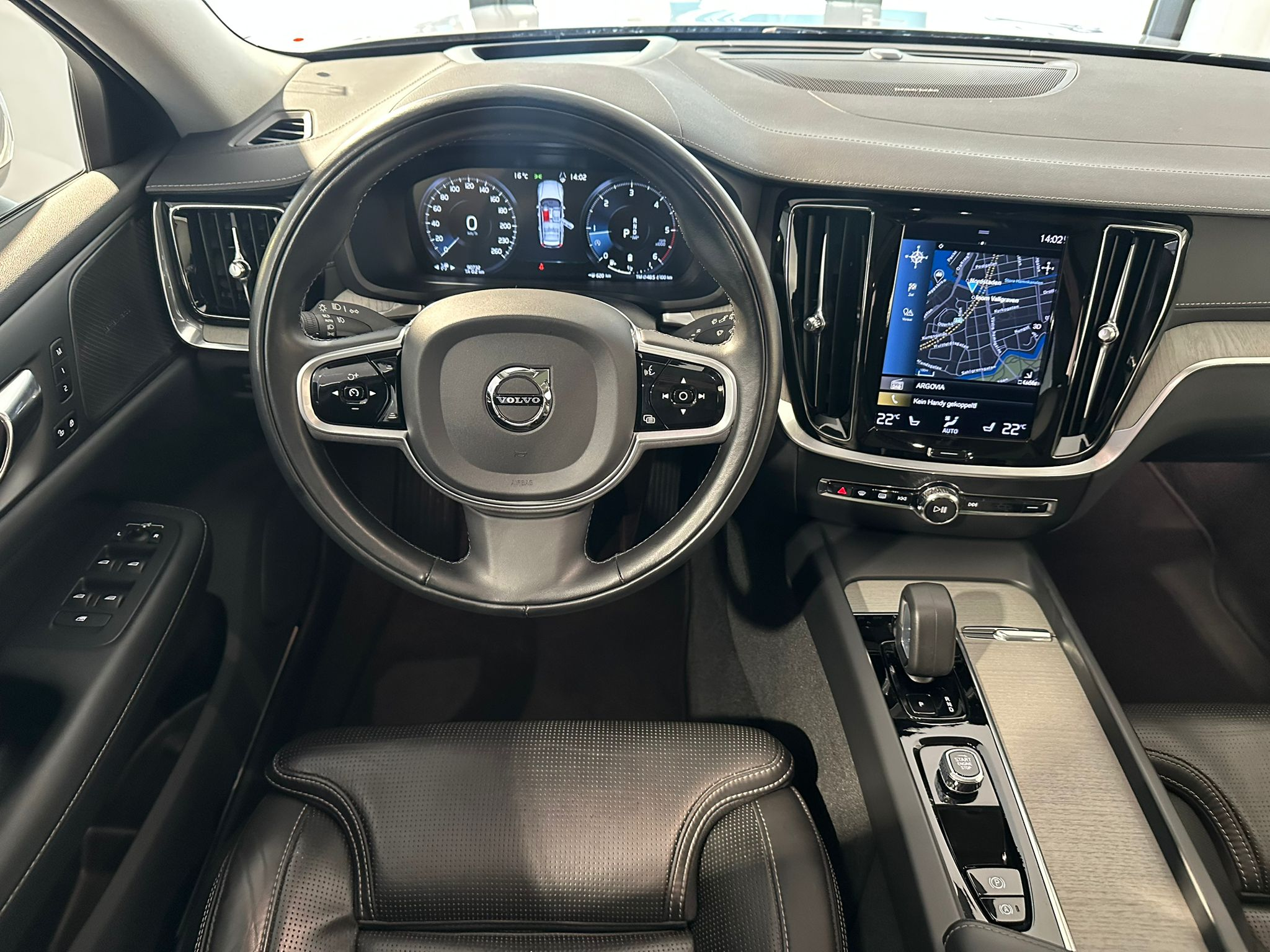 listing desktop thumbnail image 5