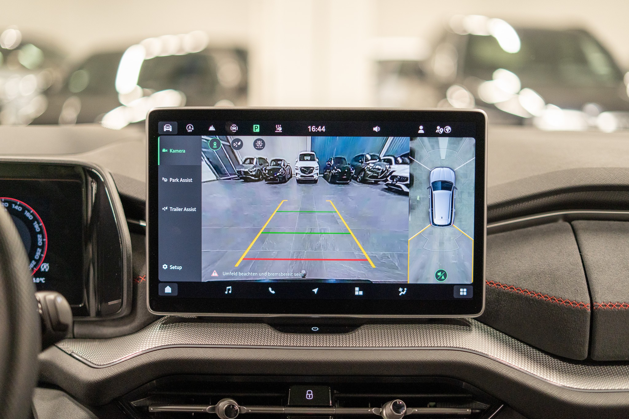 listing desktop thumbnail image 26