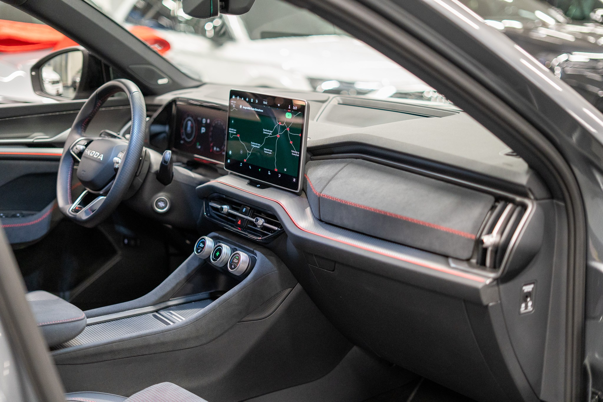 listing desktop thumbnail image 19