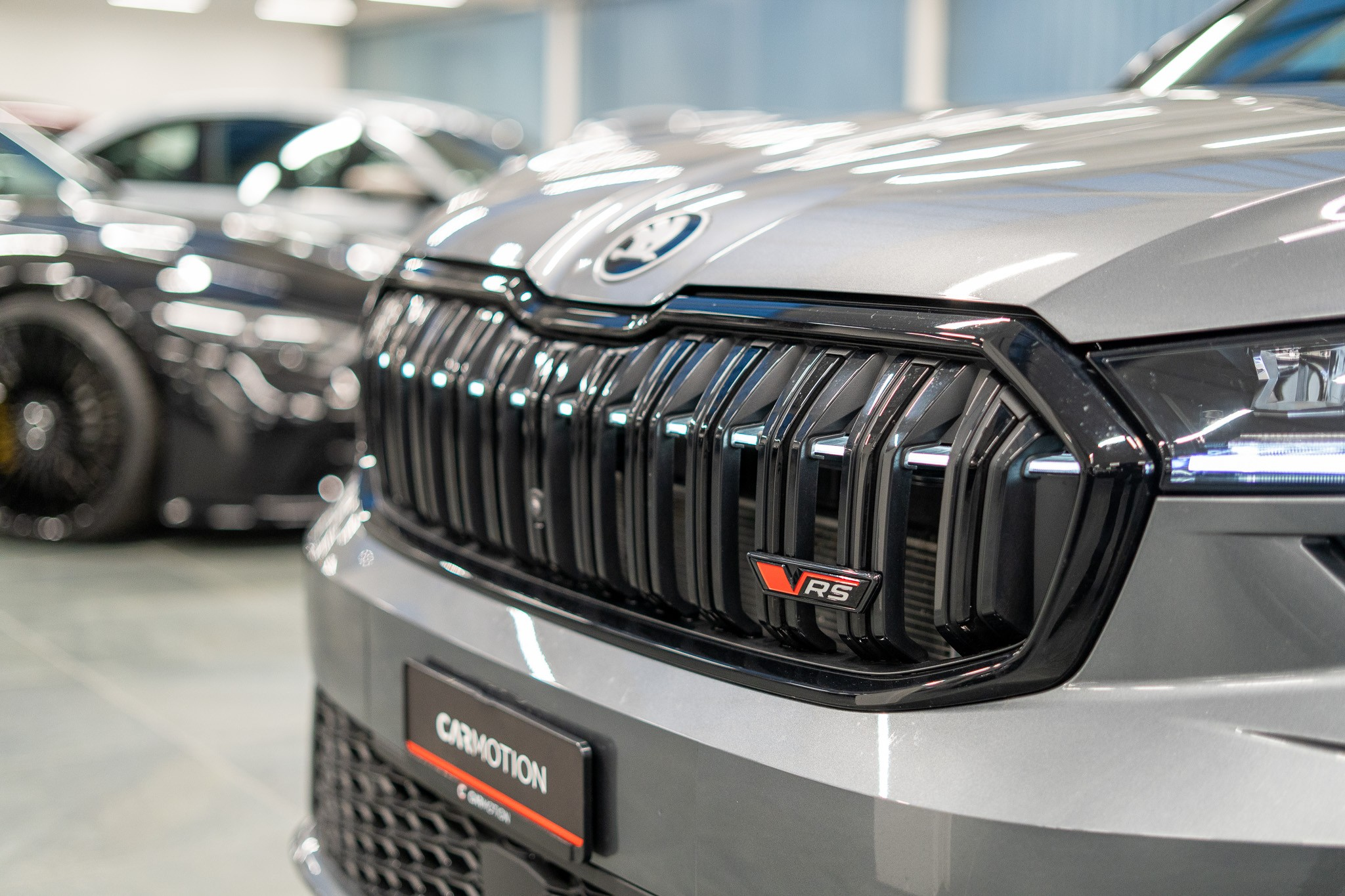 listing desktop thumbnail image 32