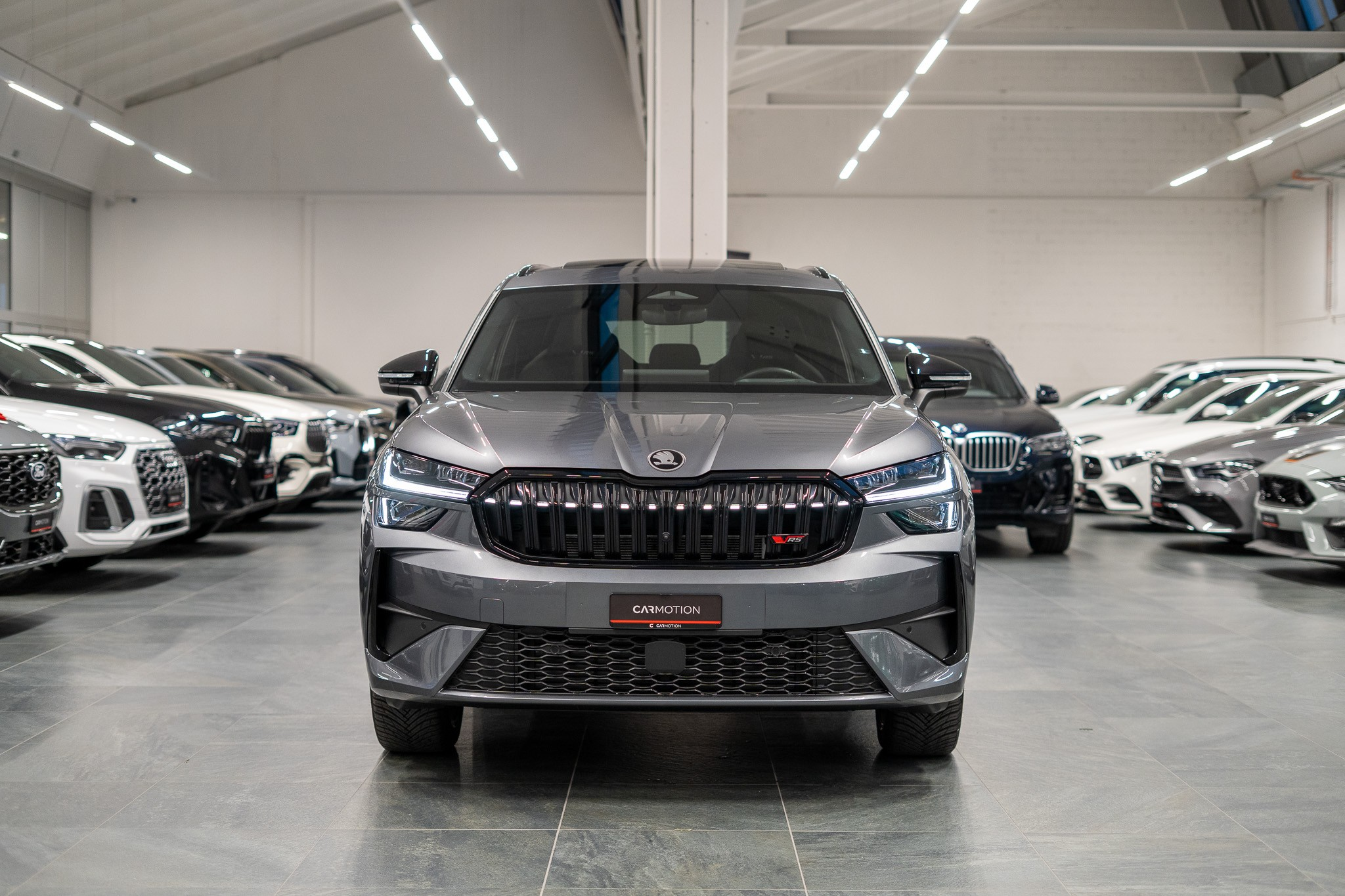 listing desktop thumbnail image 1