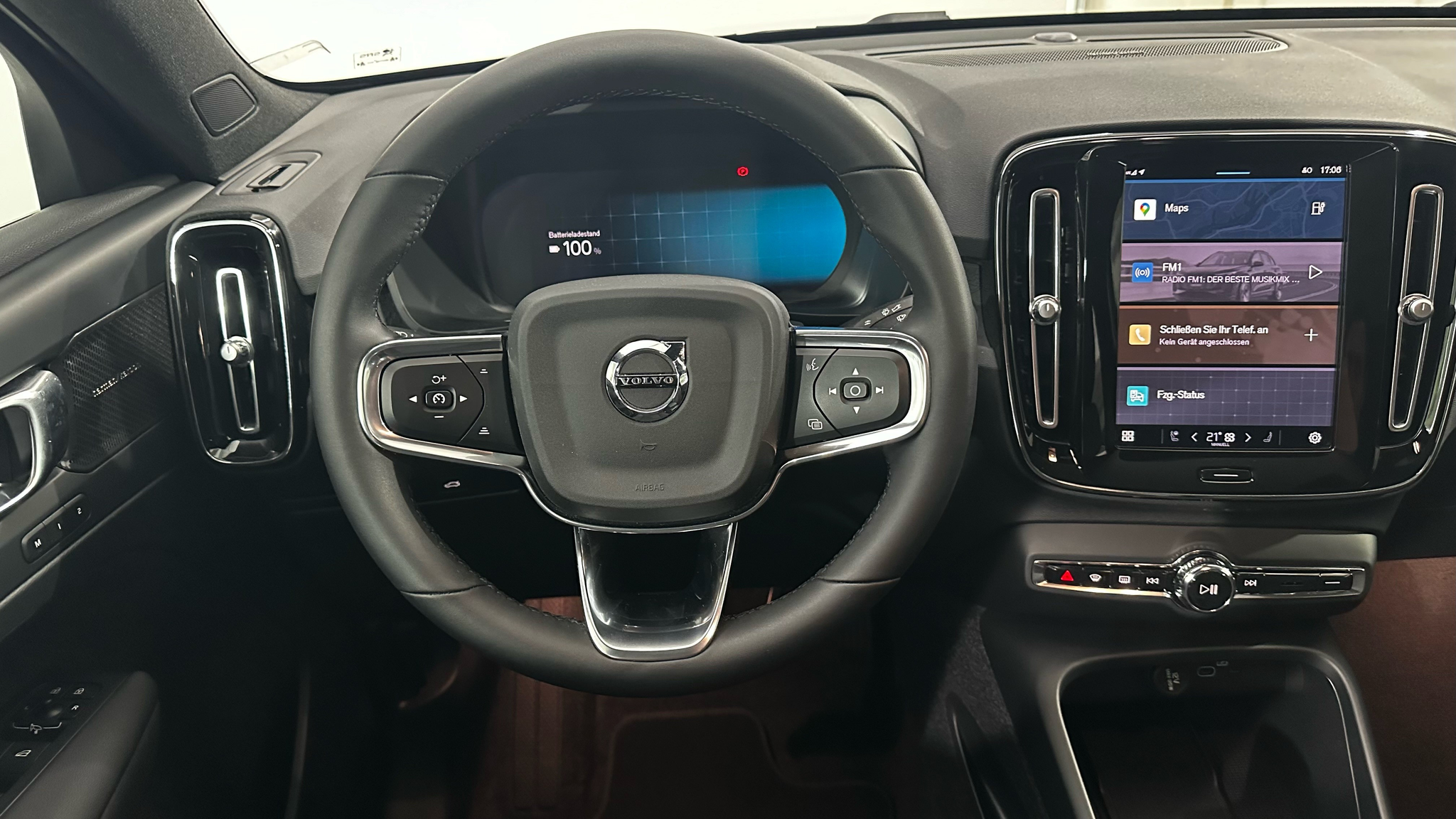 listing desktop thumbnail image 13