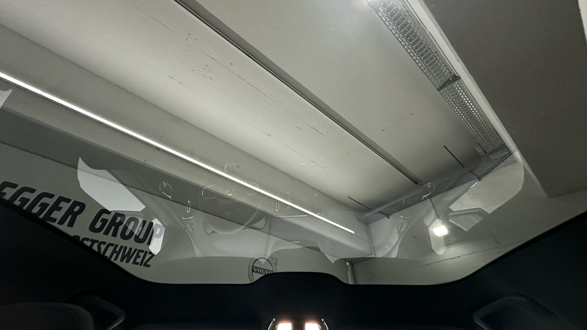 listing desktop thumbnail image 14