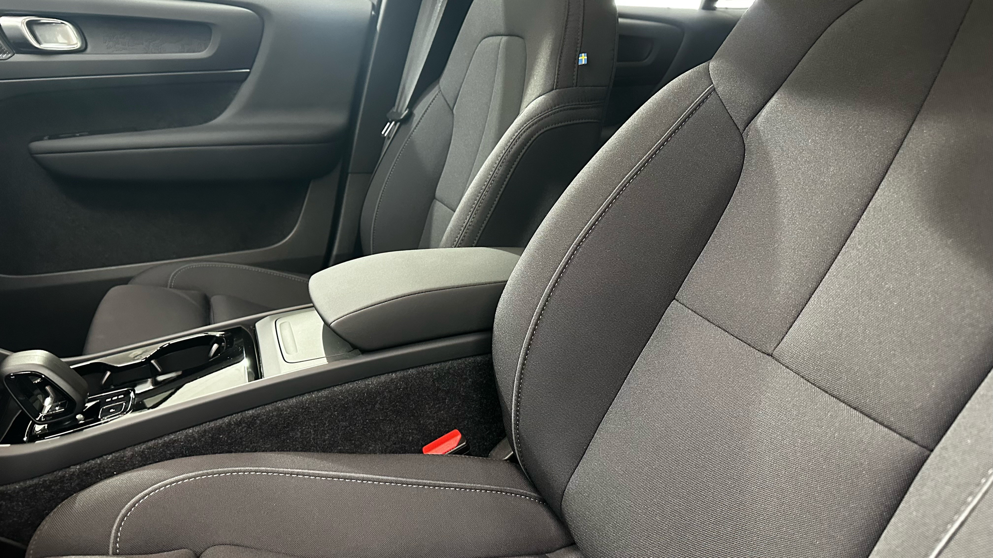 listing desktop thumbnail image 12