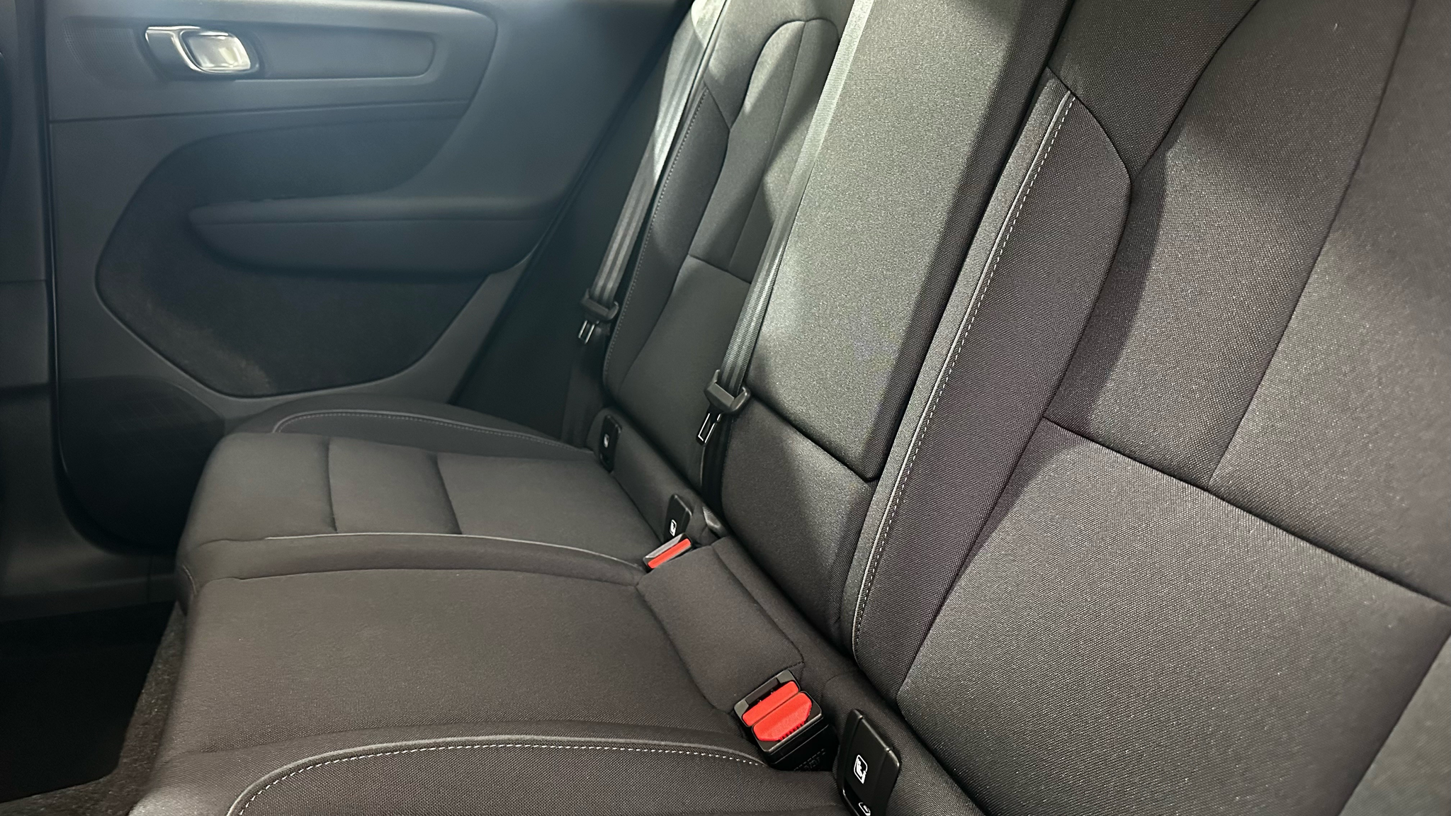 listing desktop thumbnail image 5