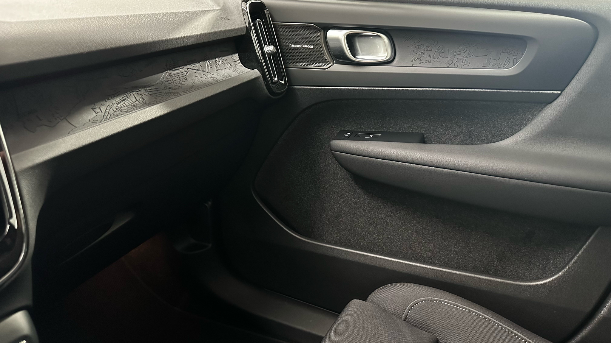 listing desktop thumbnail image 10