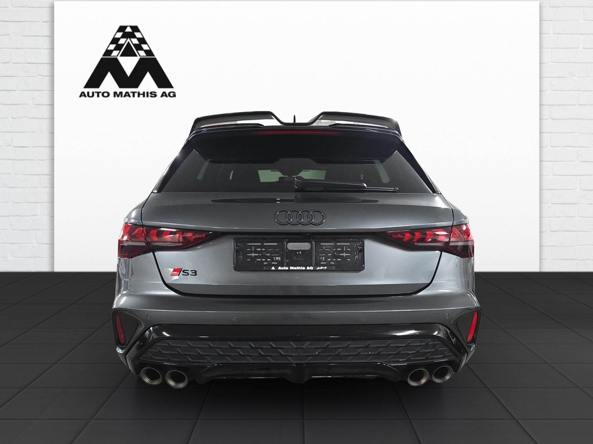 listing desktop thumbnail image 8