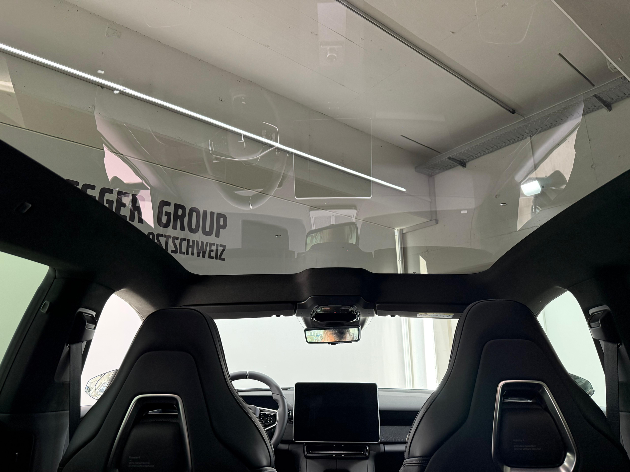 listing desktop thumbnail image 9