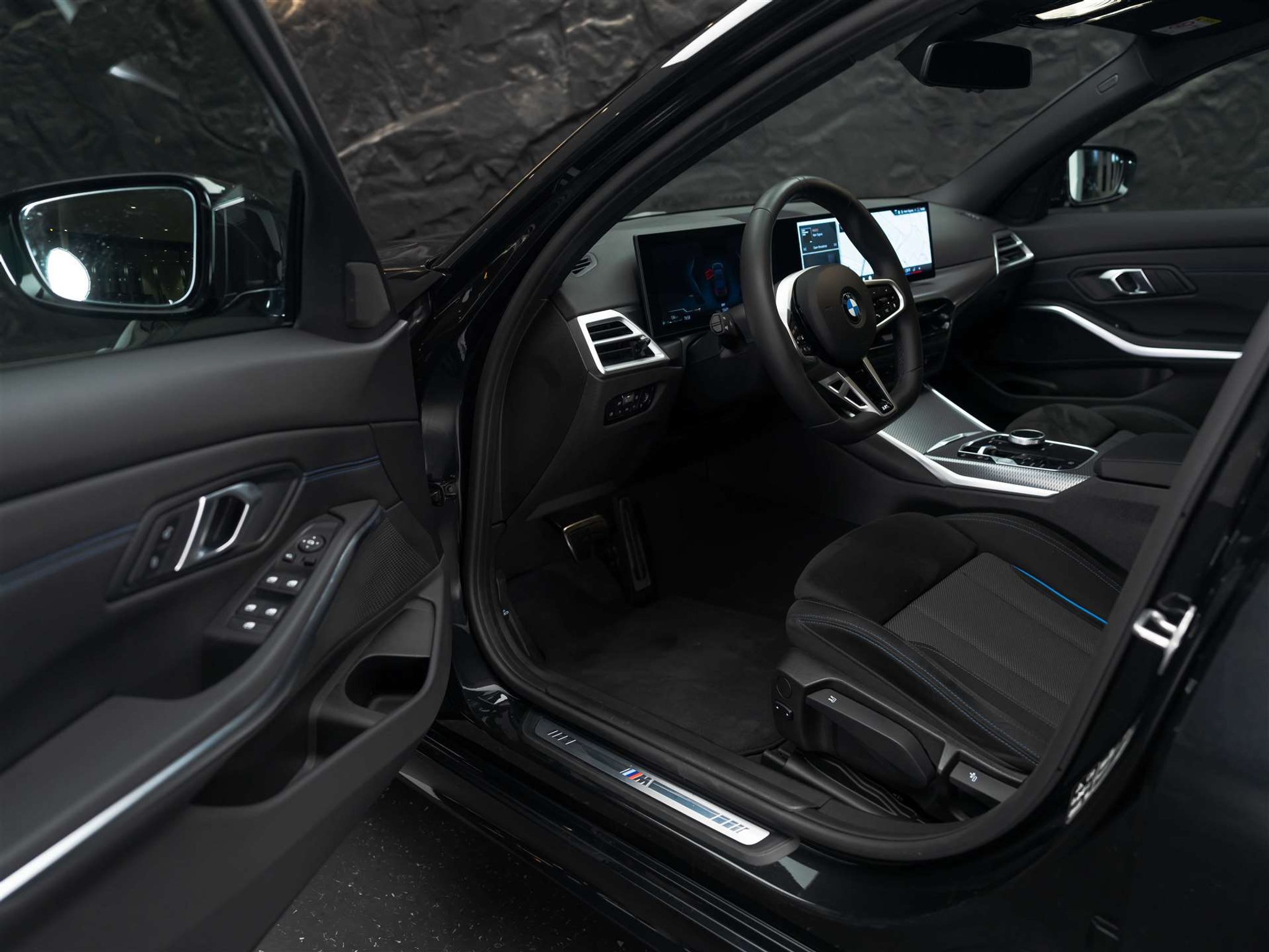 listing desktop thumbnail image 7