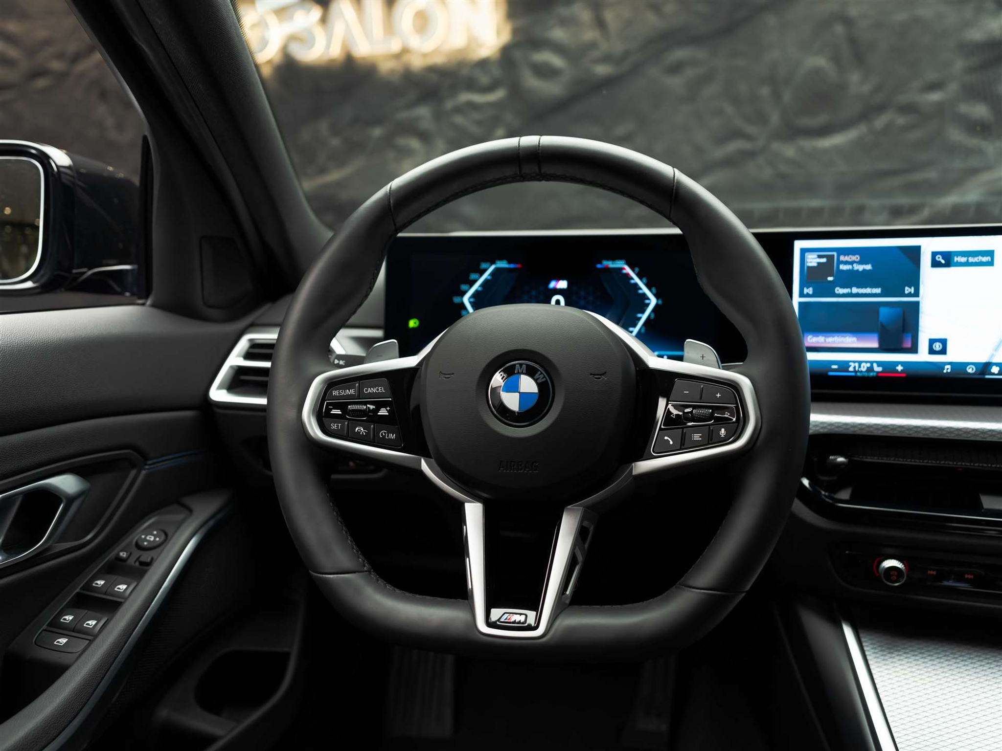 listing desktop thumbnail image 19