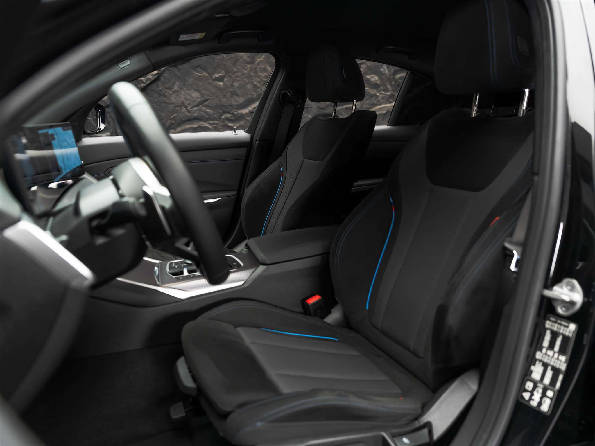 listing desktop thumbnail image 10