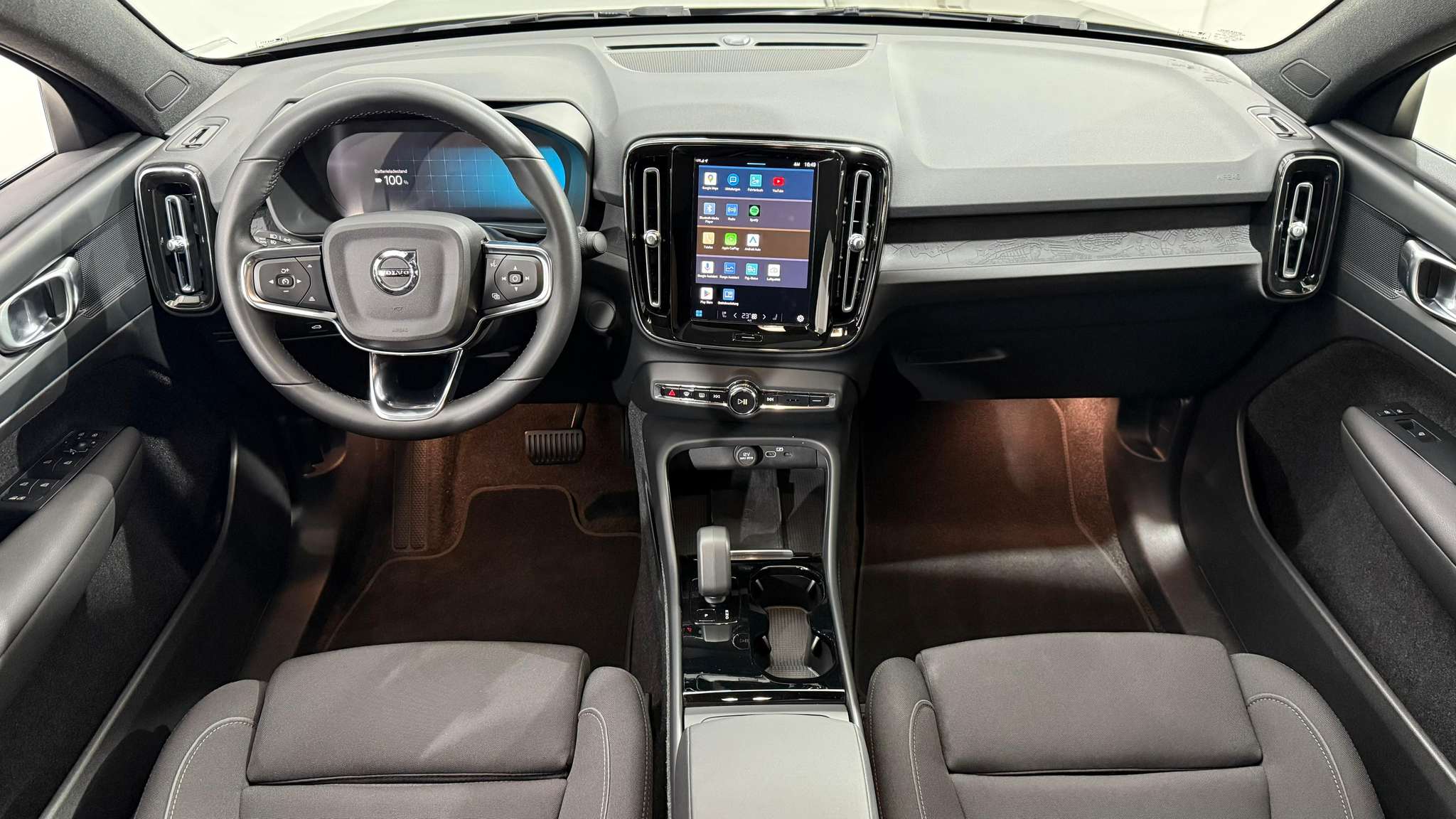 listing desktop thumbnail image 4