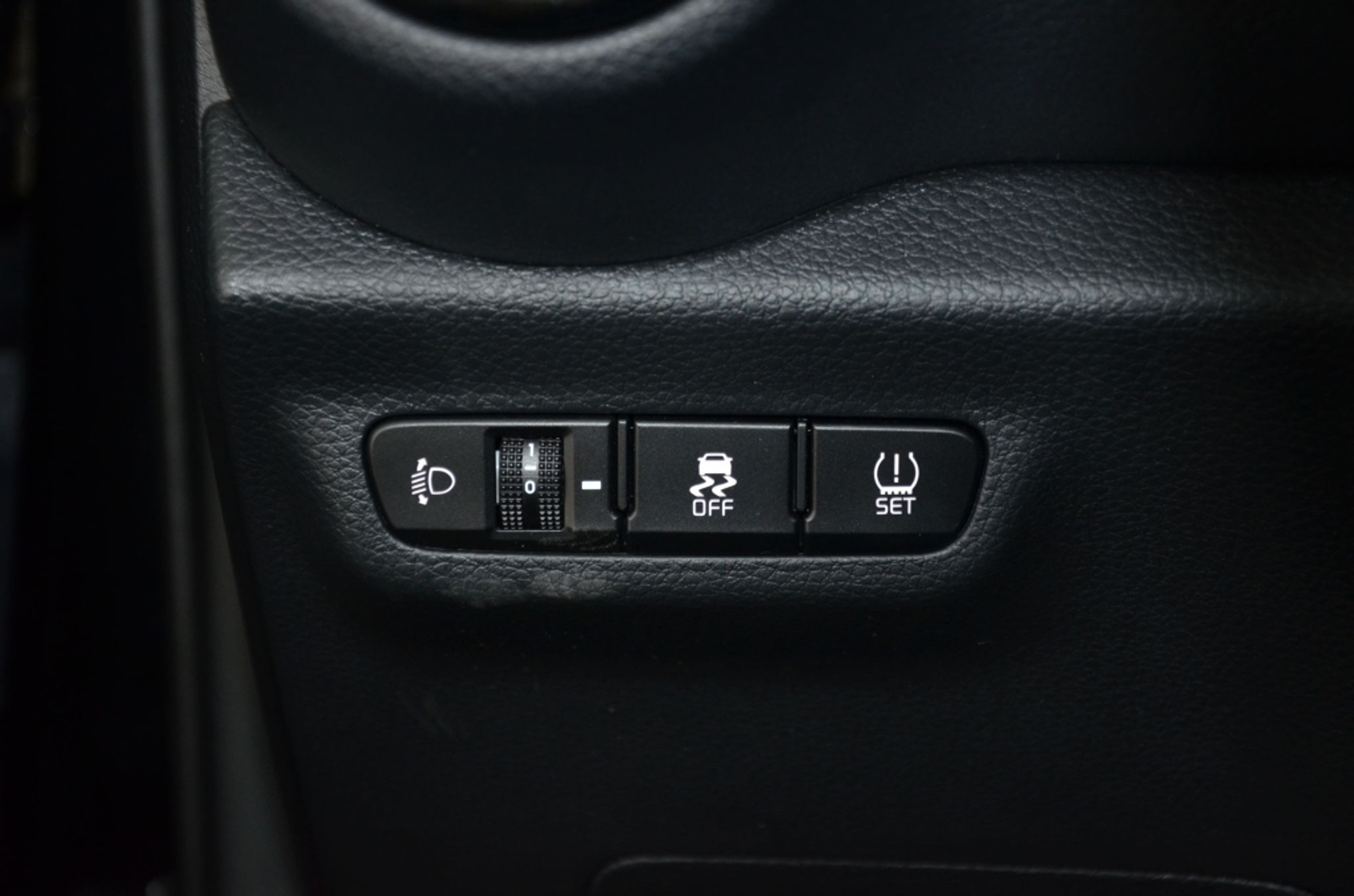 listing desktop thumbnail image 19